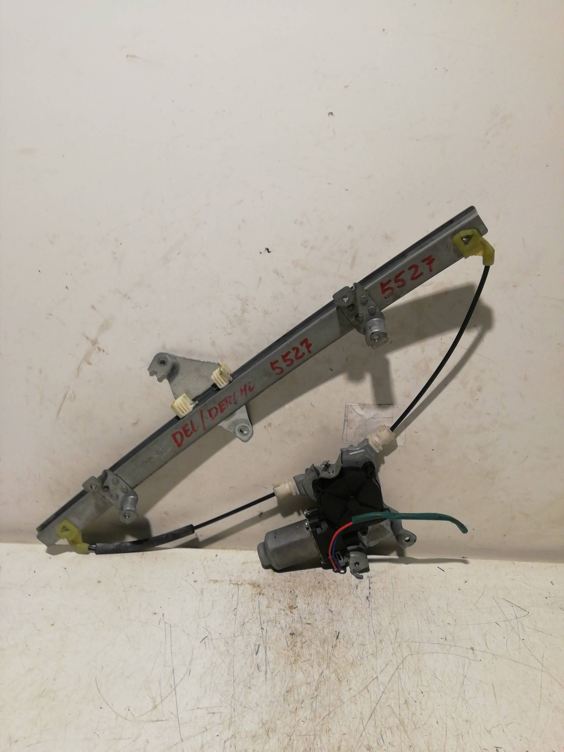 MOTOR ELEVALUNAS DELANTERO DERECHO NISSAN ALMERA (N16/E)