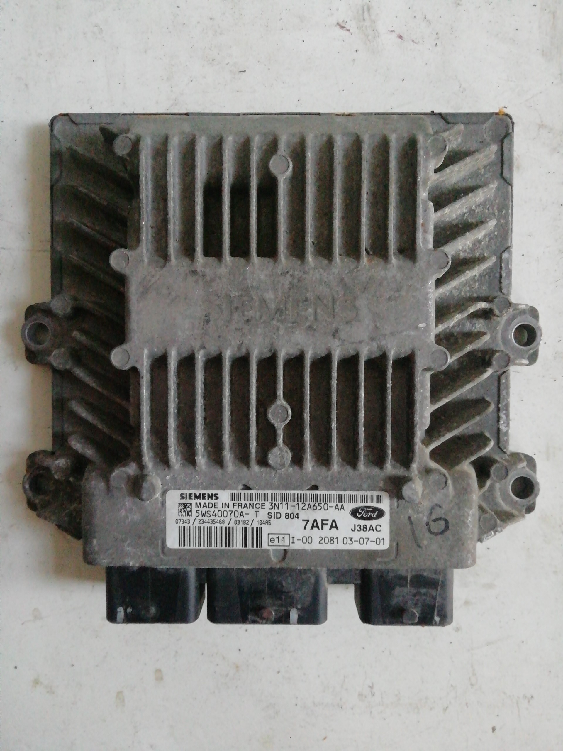 Calculateur moteur FORD FUSION (CBK)