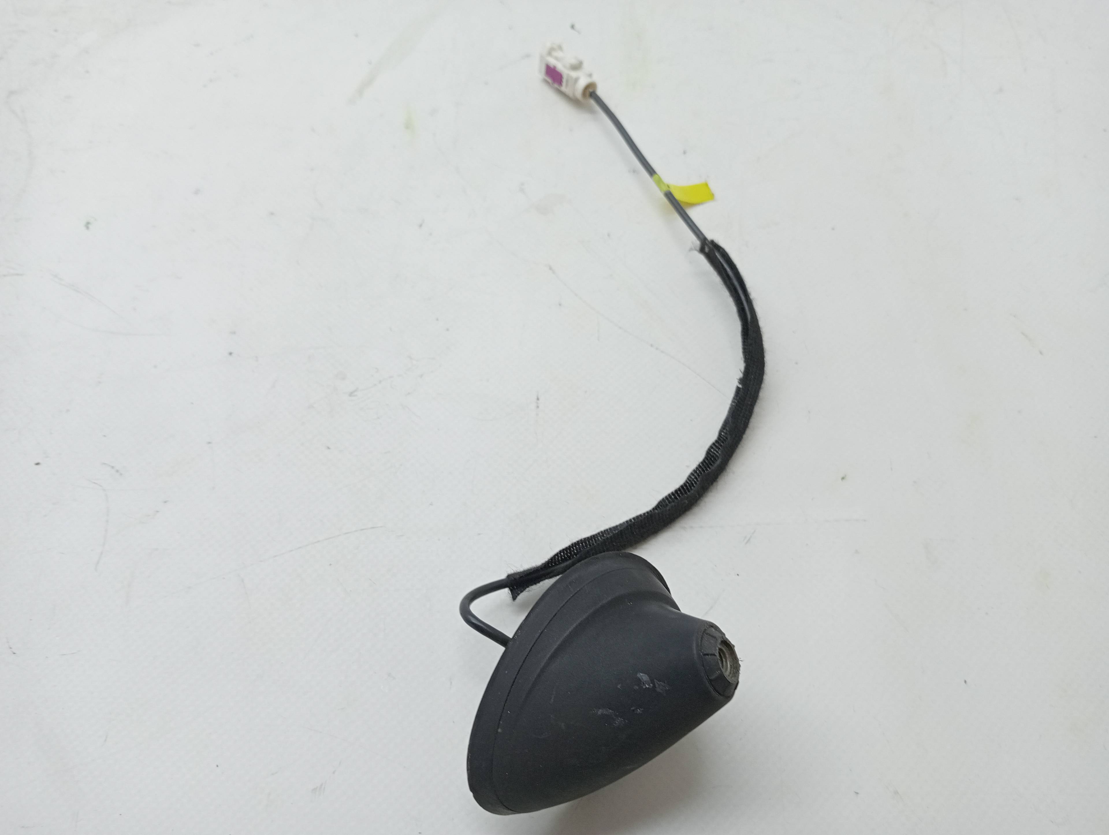 Antenna Base PEUGEOT 208