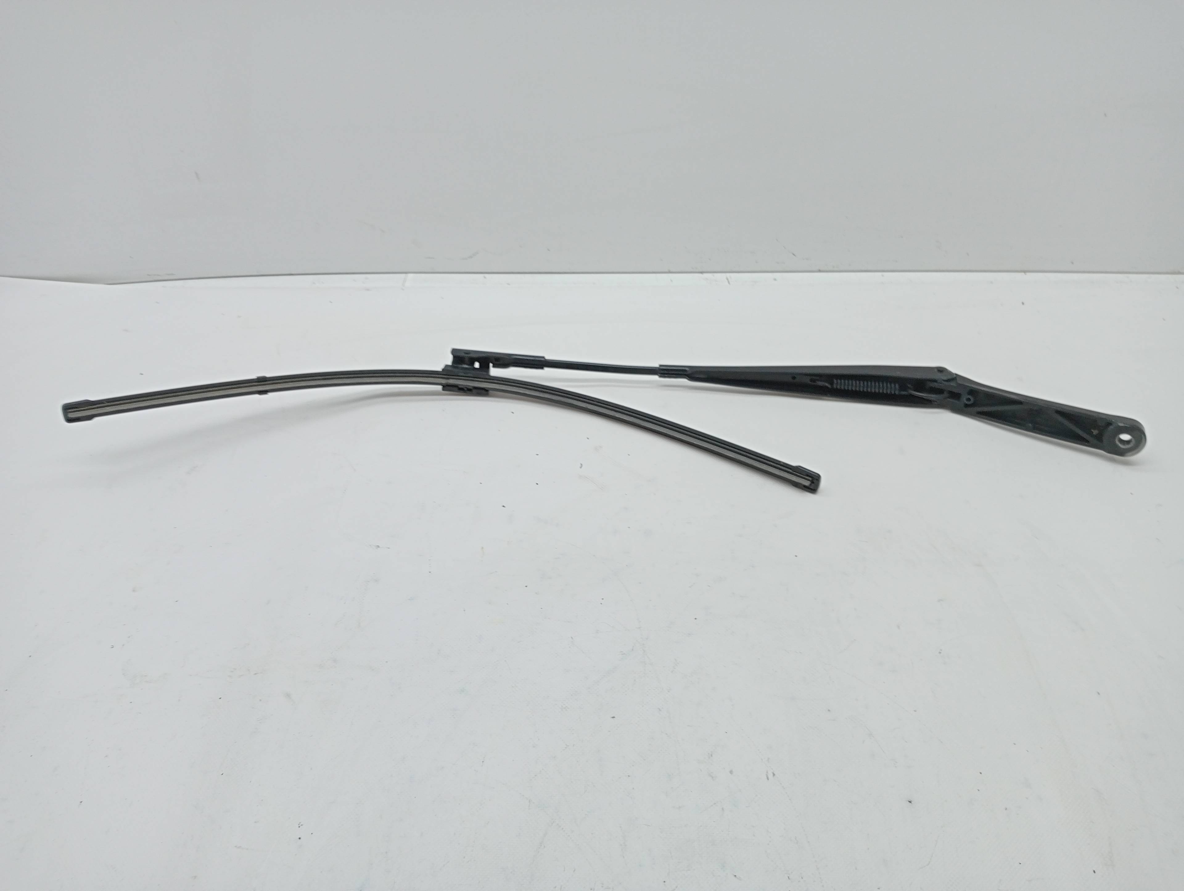 Front Right Wiper Arm SKODA OCTAVIA COMBI (5E5)