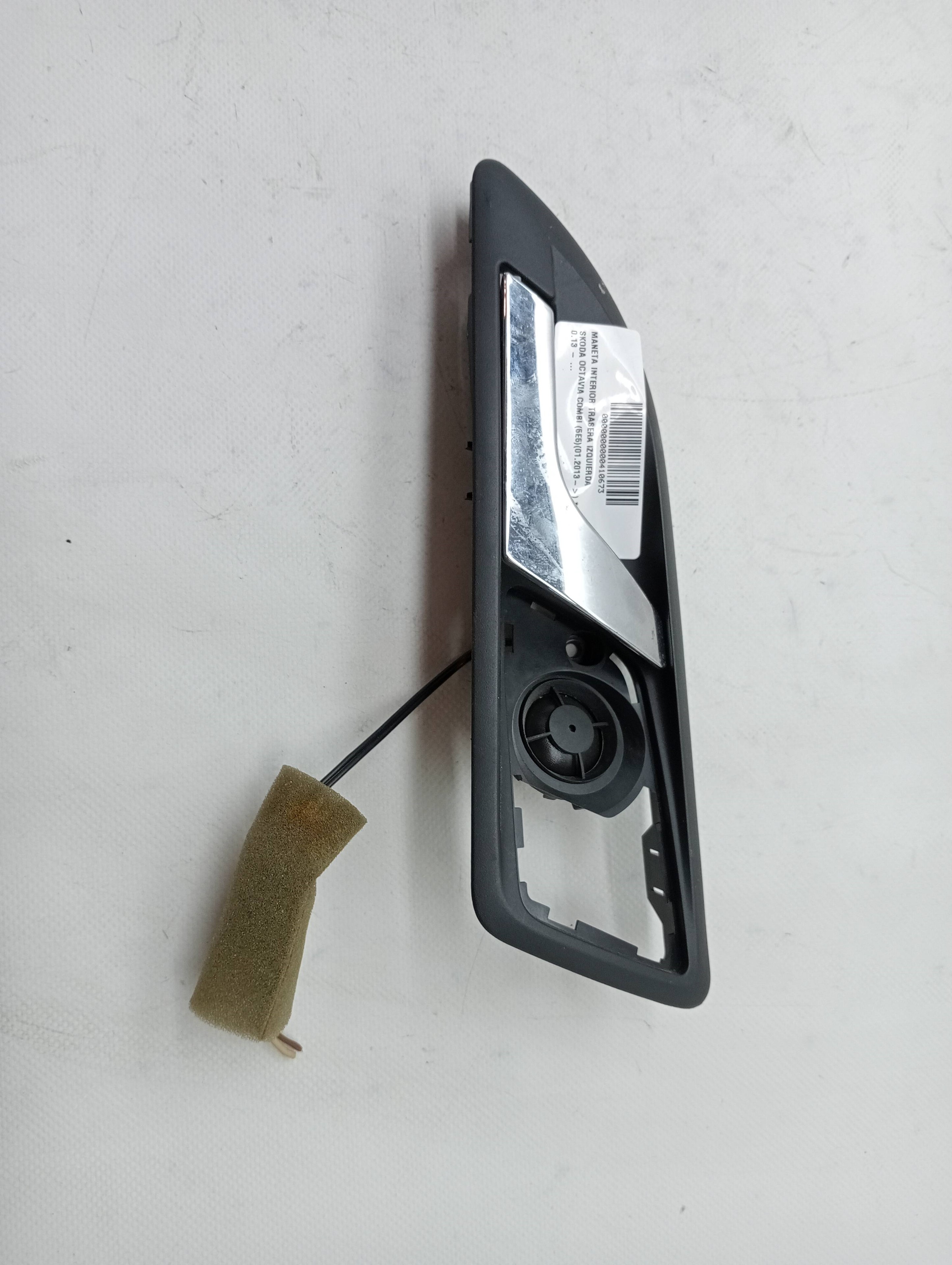 Rear Left Interior Door Handle SKODA OCTAVIA COMBI (5E5)
