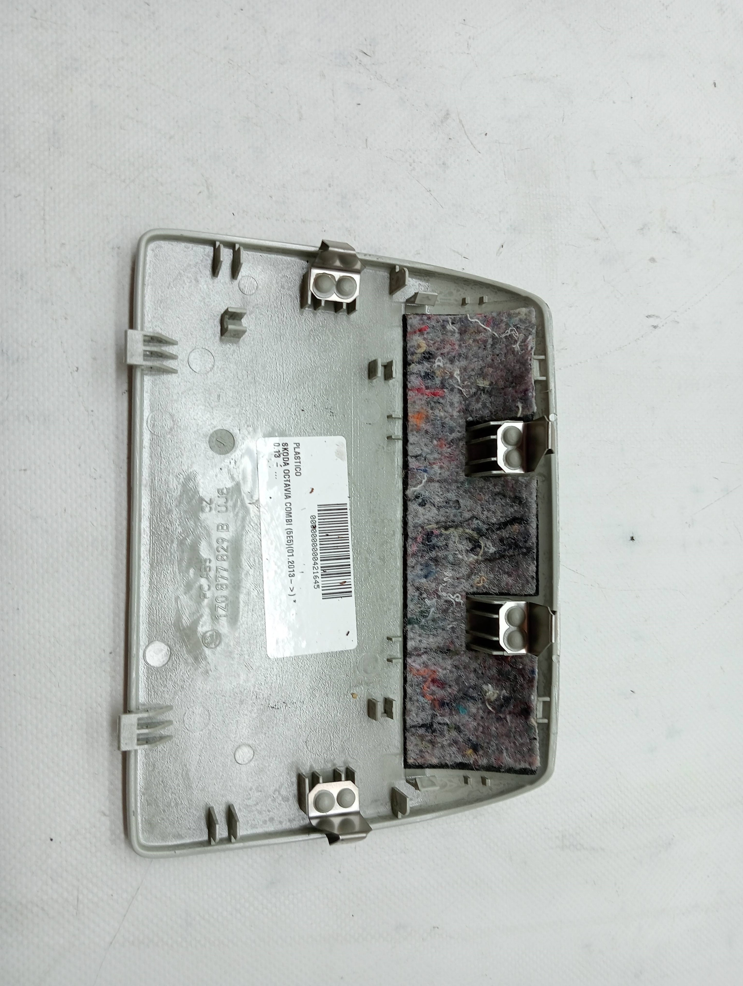 Trim Panel SKODA OCTAVIA COMBI (5E5)