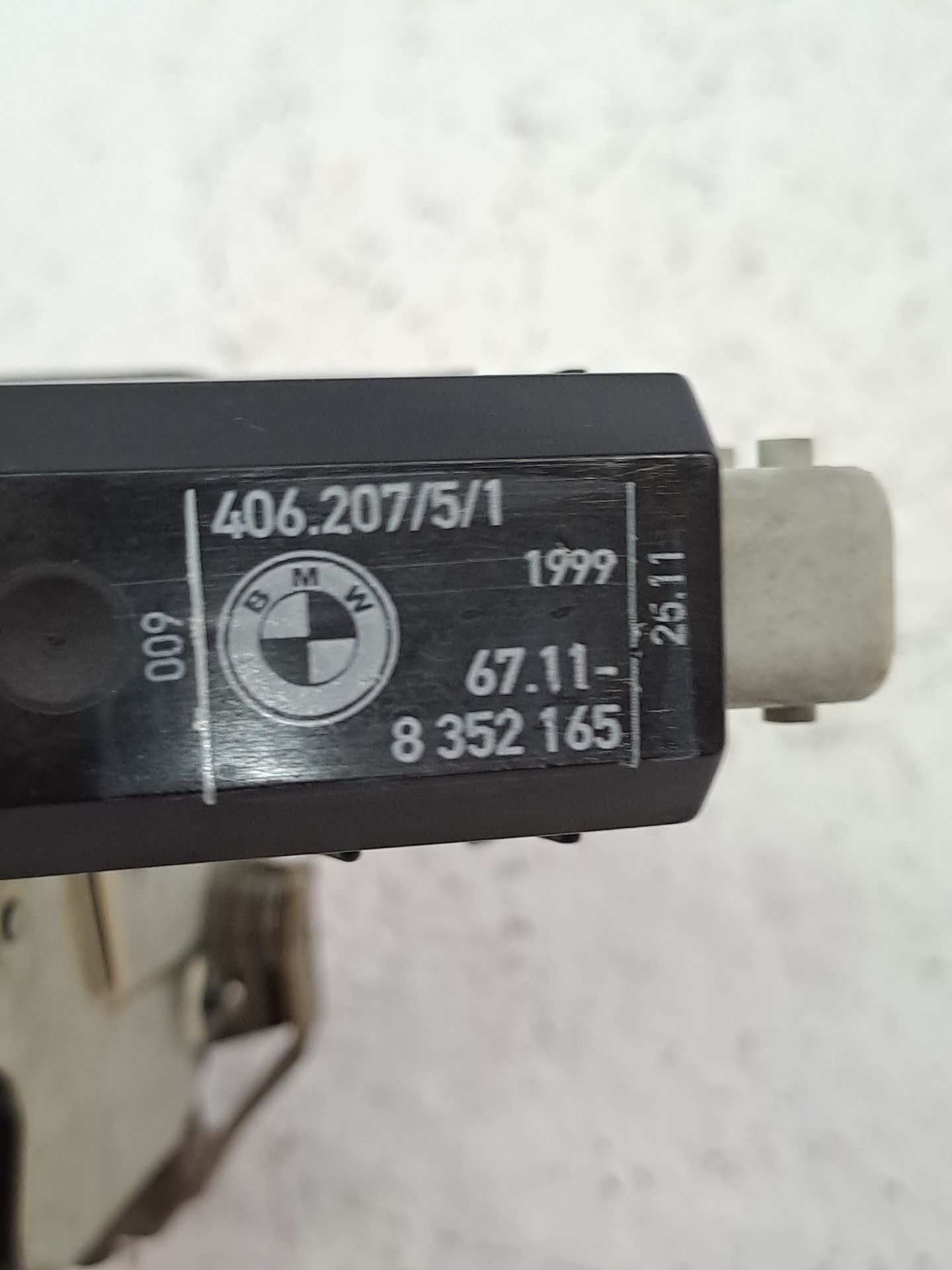 Front right door lock BMW SERIE 5 TOURING (E39)