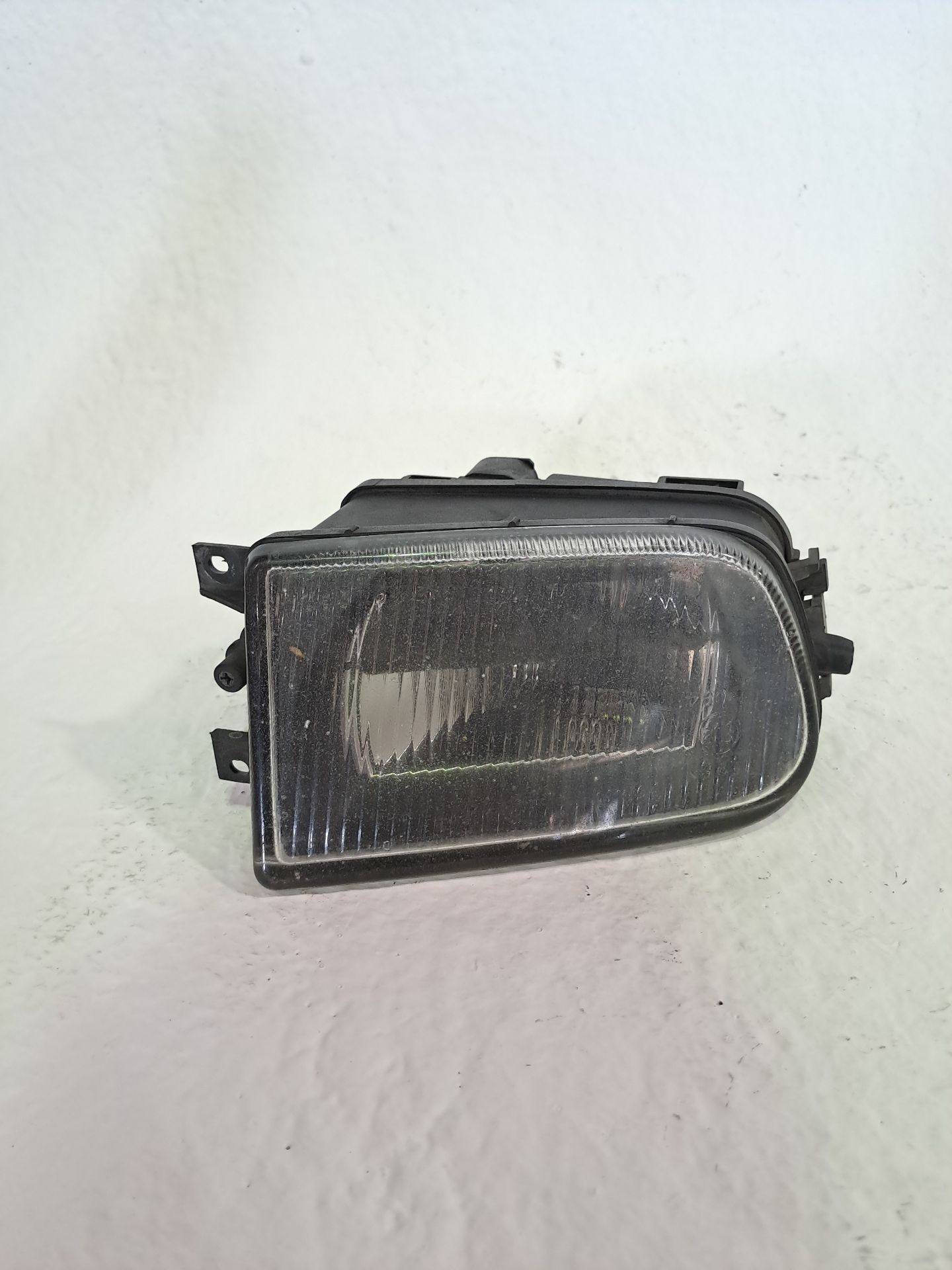 Phare antibrouillard droit BMW SERIE 5 TOURING (E39)