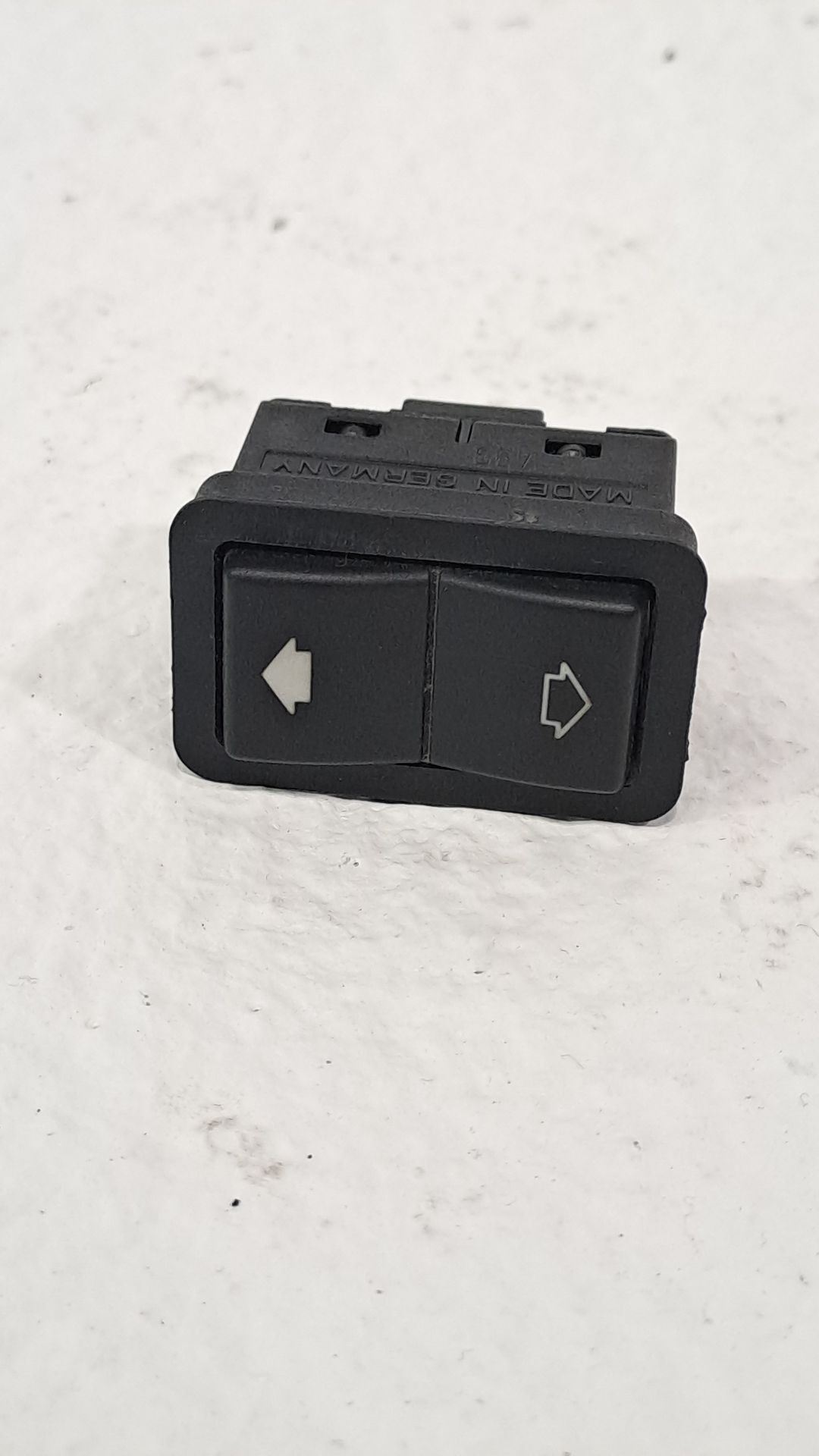 Comando vidro elétrico traseiro esquerdo BMW SERIE 5 TOURING (E39)