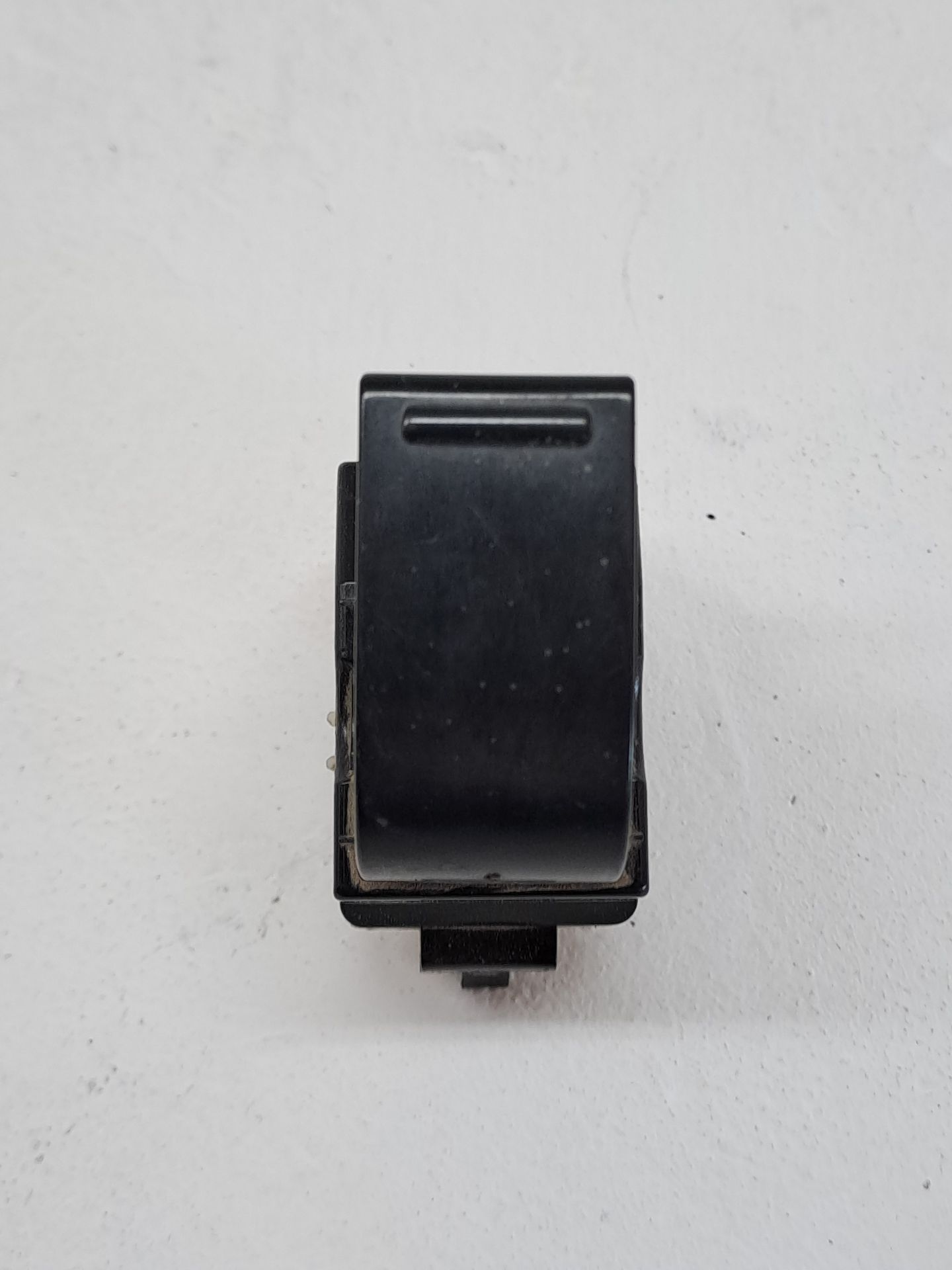 Front Right Window Switch SUZUKI VITARA SE/SV (ET)