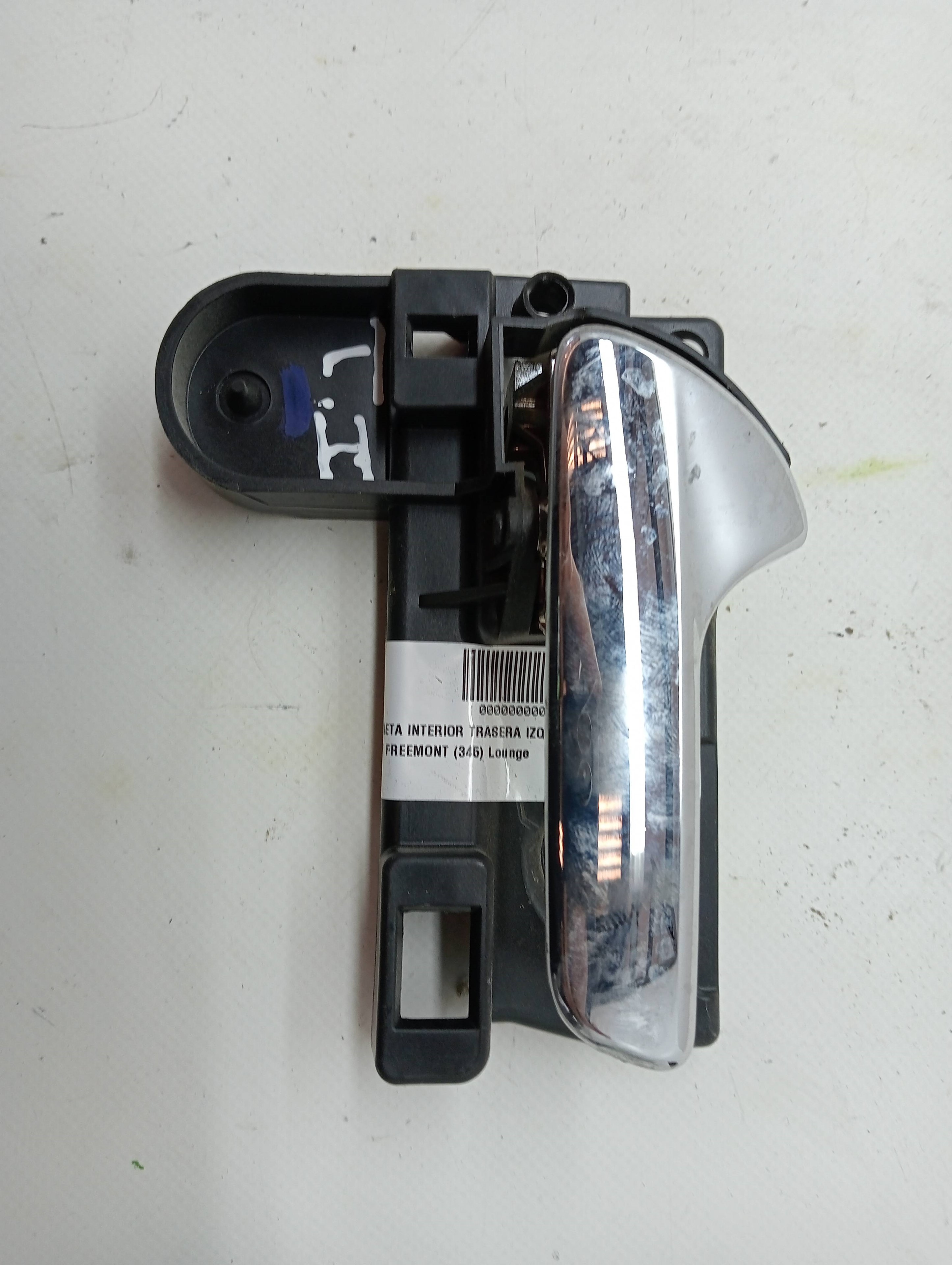 Rear Left Interior Door Handle FIAT FREEMONT (345)