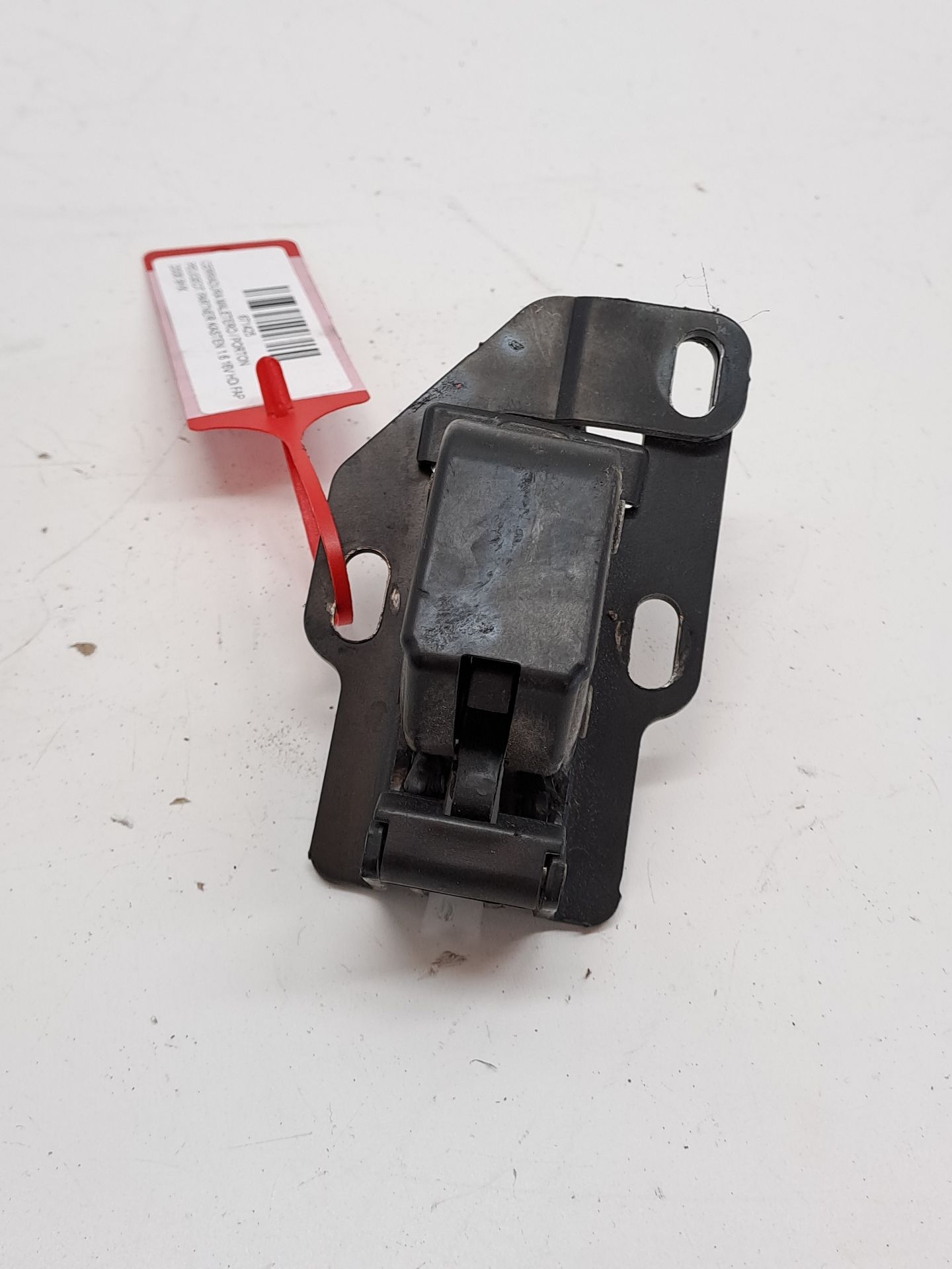 Boot/Tailgate lock PEUGEOT PARTNER KASTEN