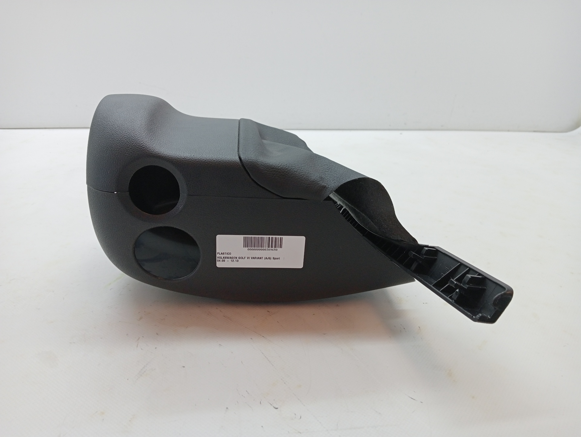 Garniture plastique VOLKSWAGEN GOLF VI VARIANT (AJ5)