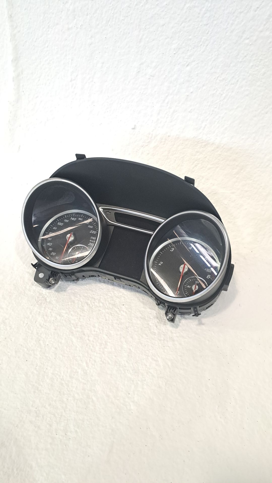 Quadro strumenti MERCEDES-BENZ CLASE CLA (W117)
