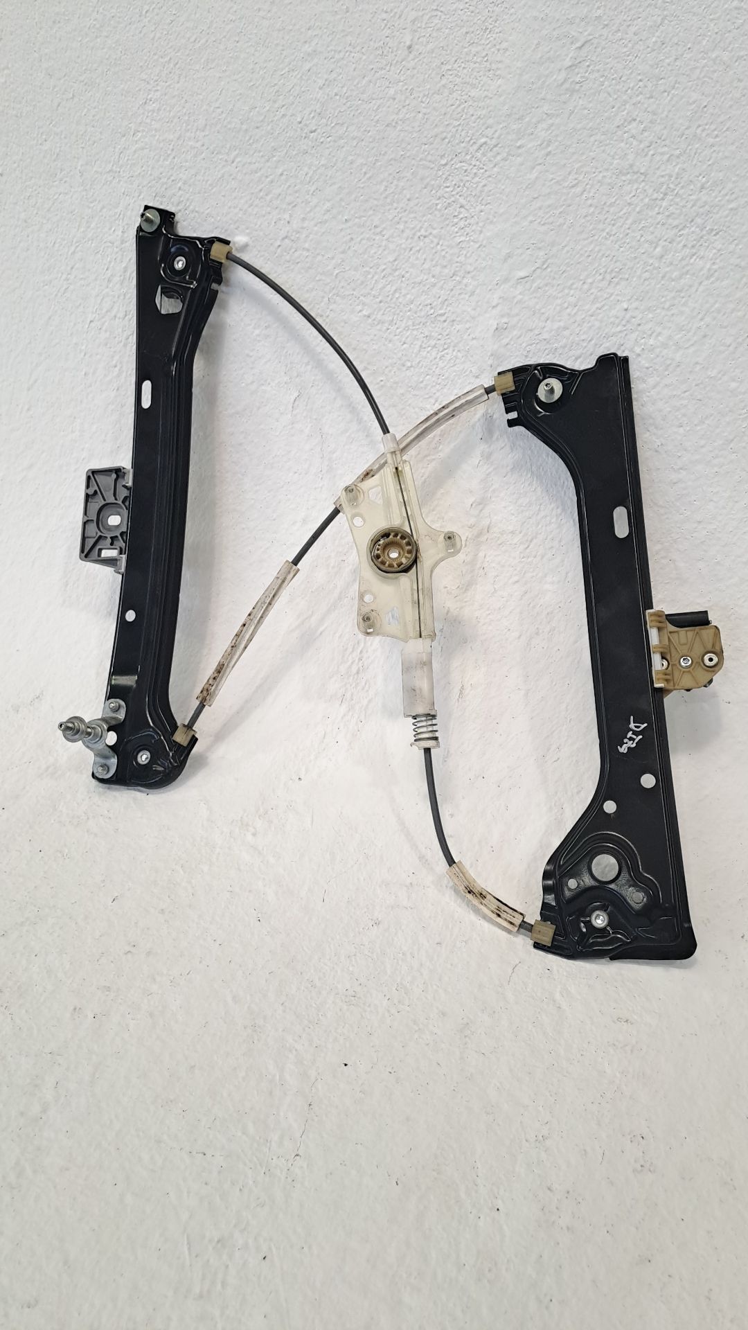 Front left window regulator MERCEDES-BENZ CLASE CLA (W117)