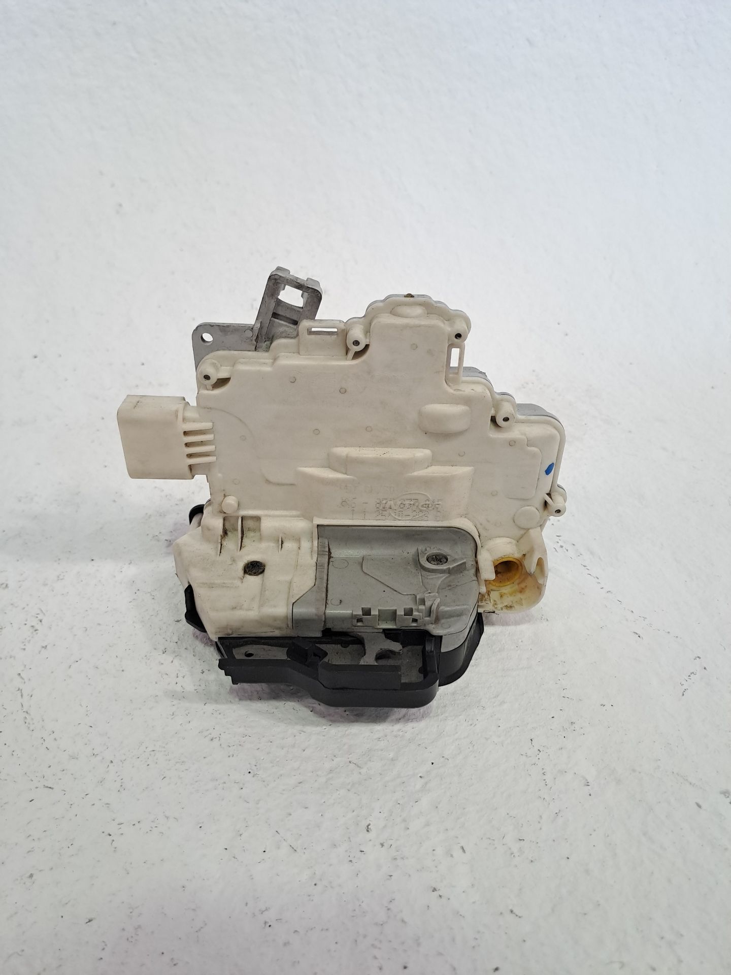 Türschloss vorne links SEAT EXEO ST (3R5)(2009>)