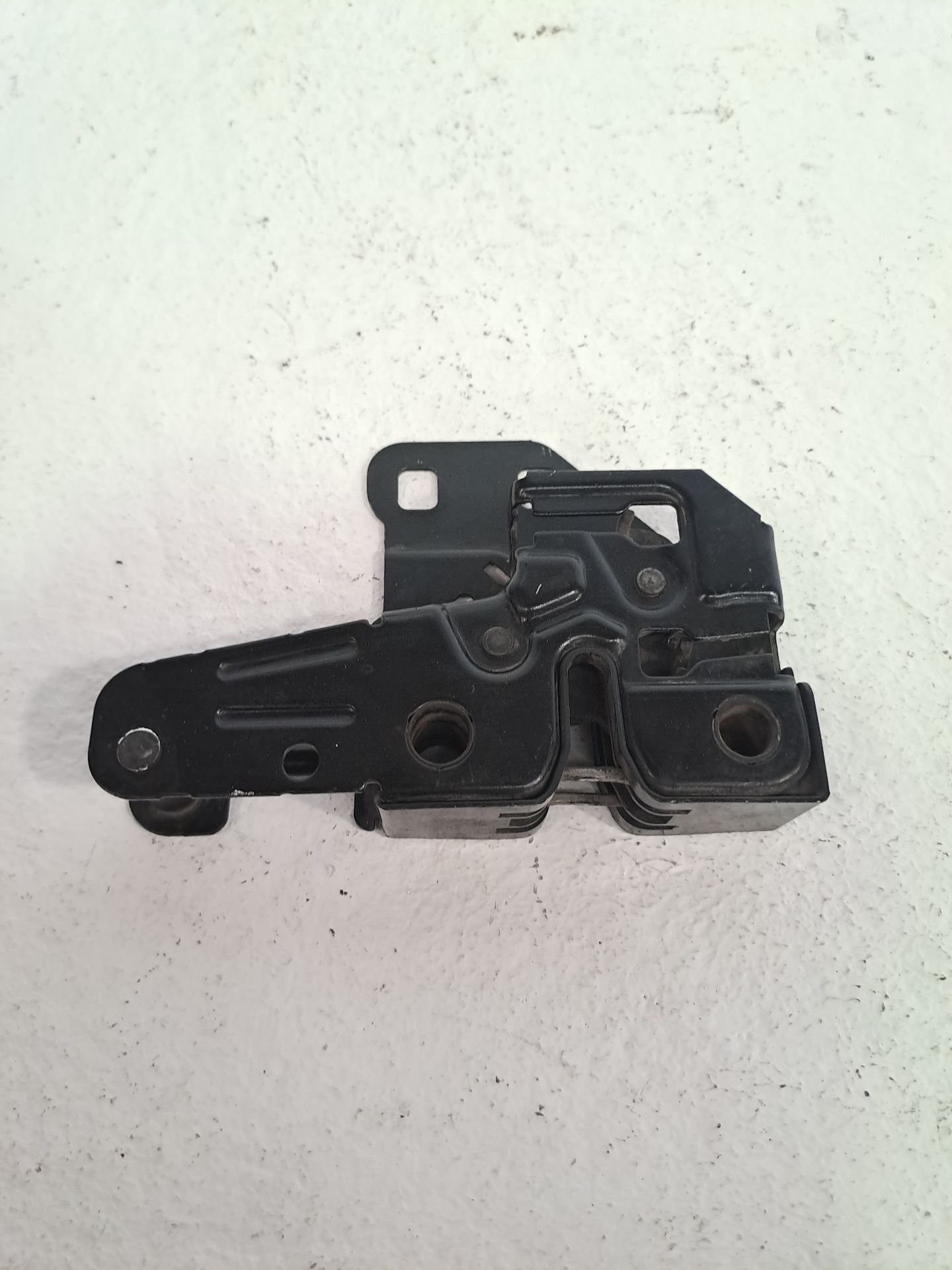 Haubenschloss SEAT EXEO ST (3R5)(2009>)