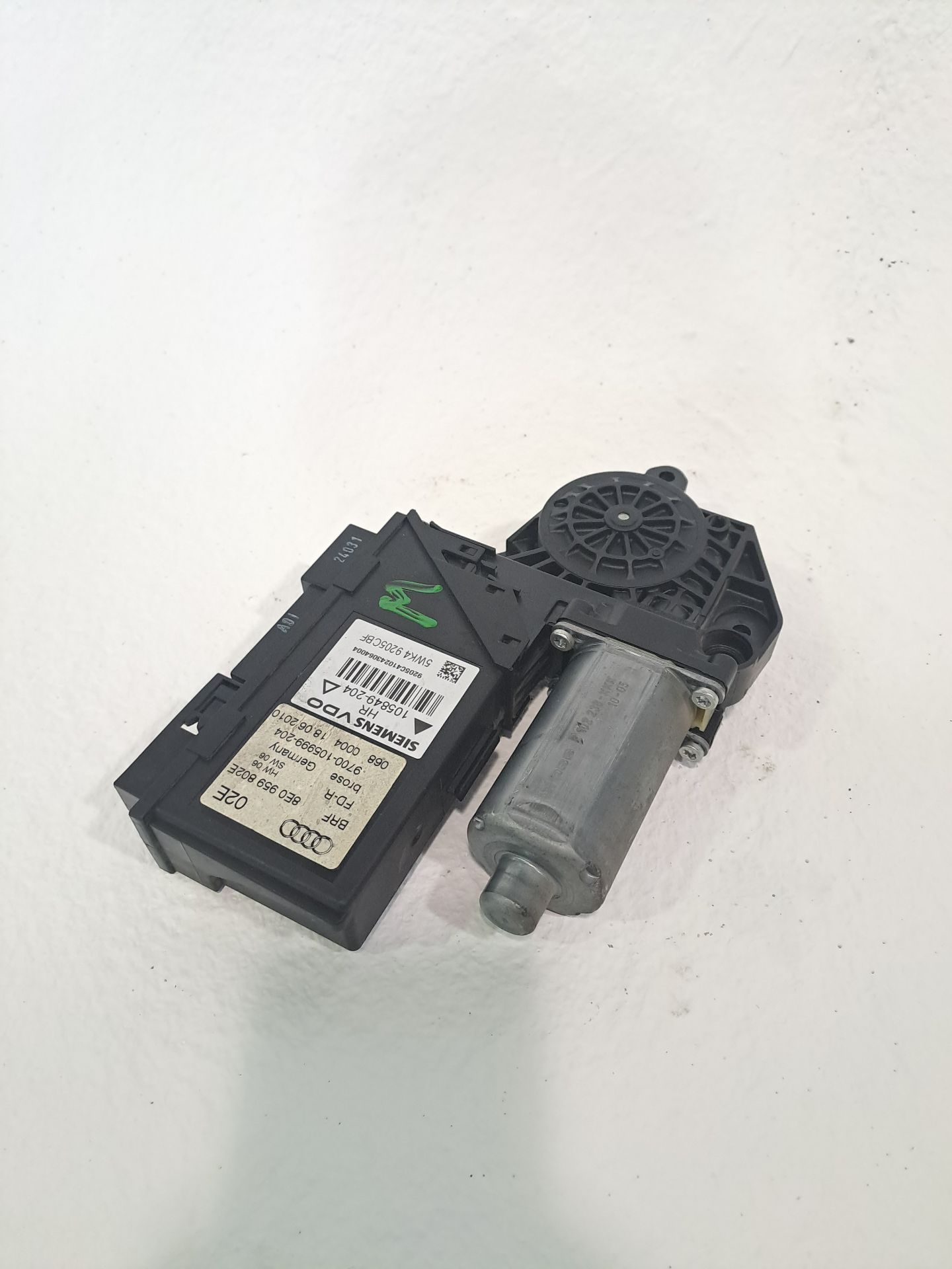 Moteur lève-vitre arrière droit SEAT EXEO ST (3R5)(2009>)