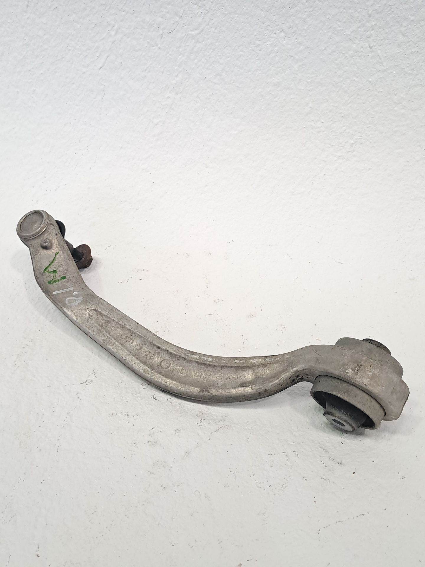 Front Left Upper Control Arm SEAT EXEO ST (3R5)(2009>)