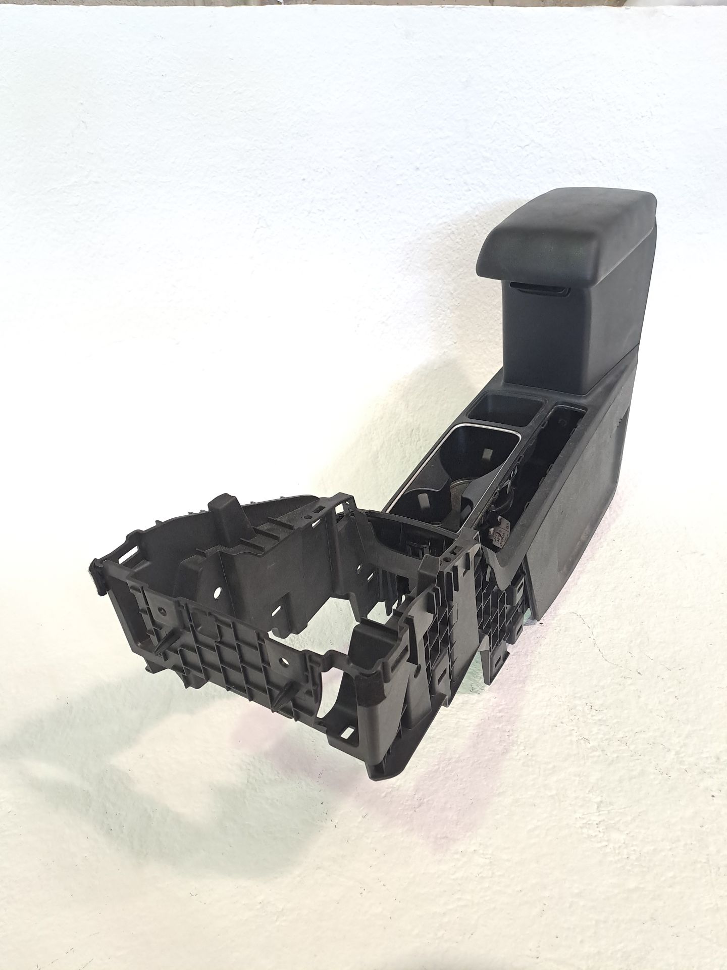 Console centrale FORD ECOSPORT (CR6)
