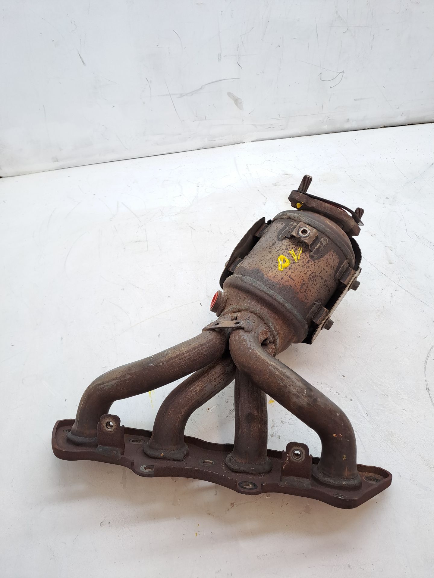 Catalytic converter HYUNDAI ELANTRA (MD)