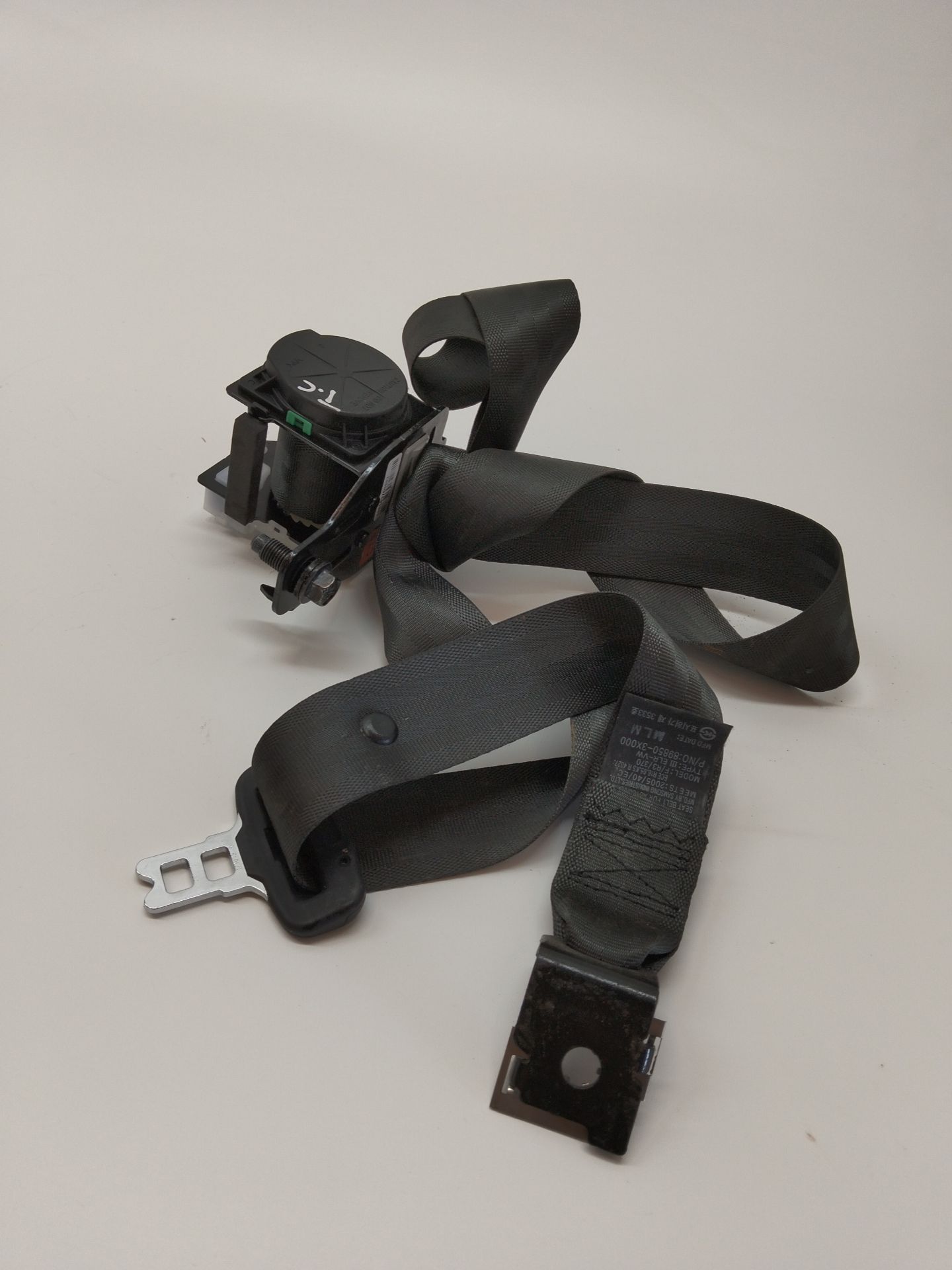 Sicherheitsgurt hinten Mitte HYUNDAI ELANTRA (MD)