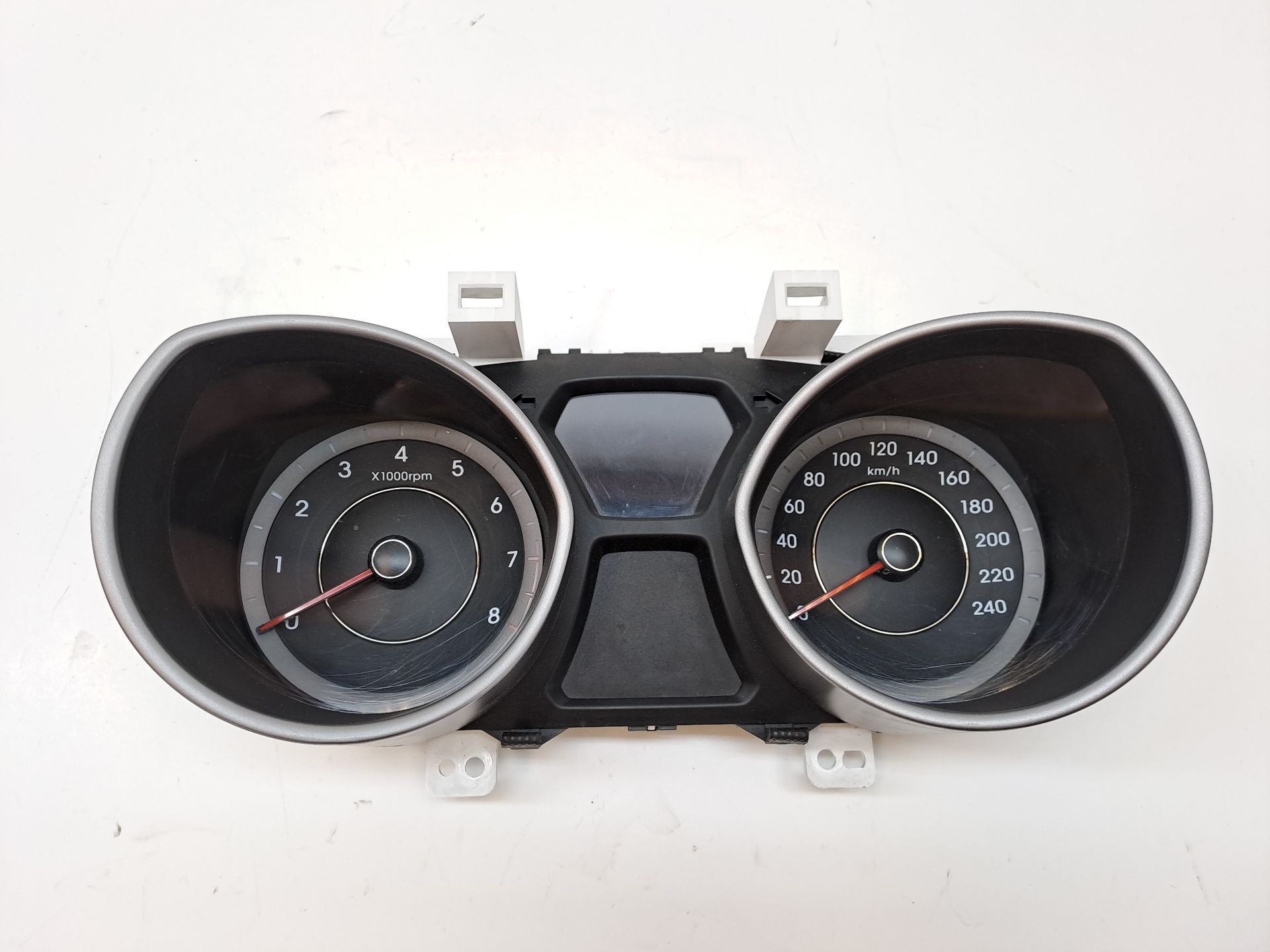 Kombiinstrument HYUNDAI ELANTRA (MD)