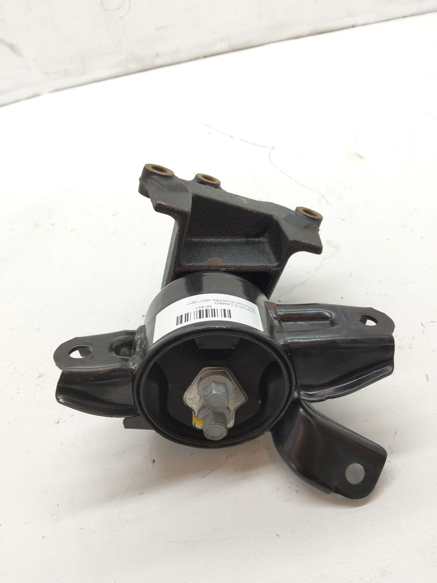 Support de boîte HYUNDAI ELANTRA (MD)