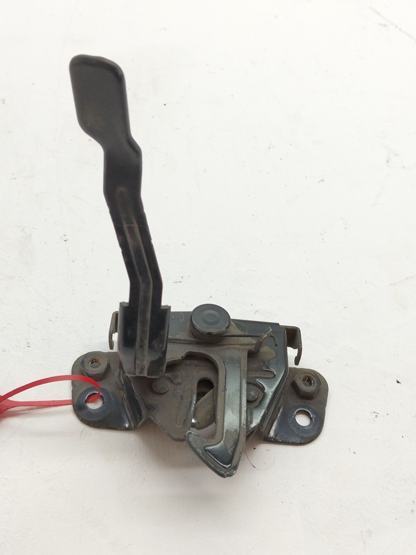Serrure de capot HYUNDAI ELANTRA (MD)