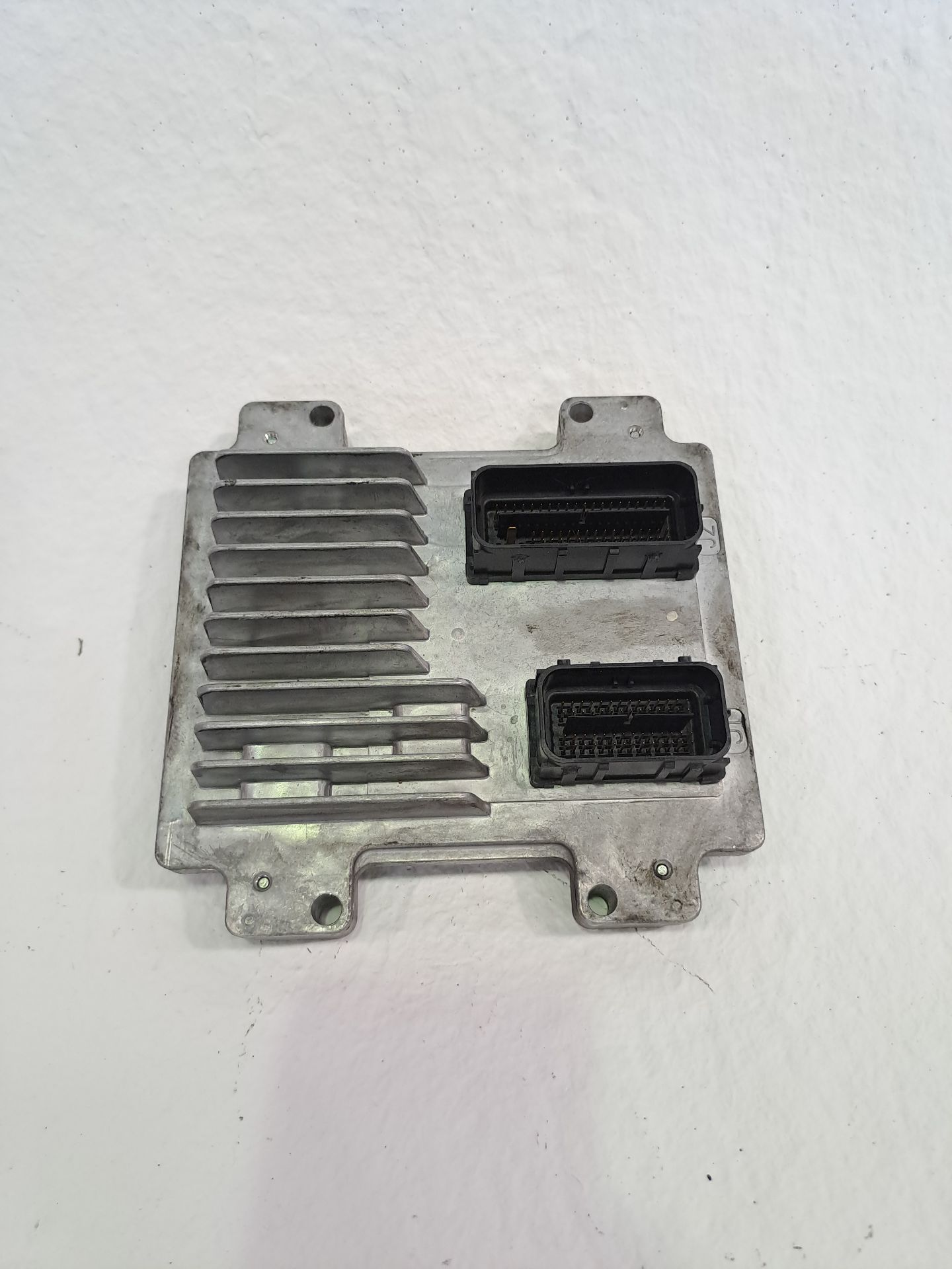 Calculateur moteur OPEL MERIVA