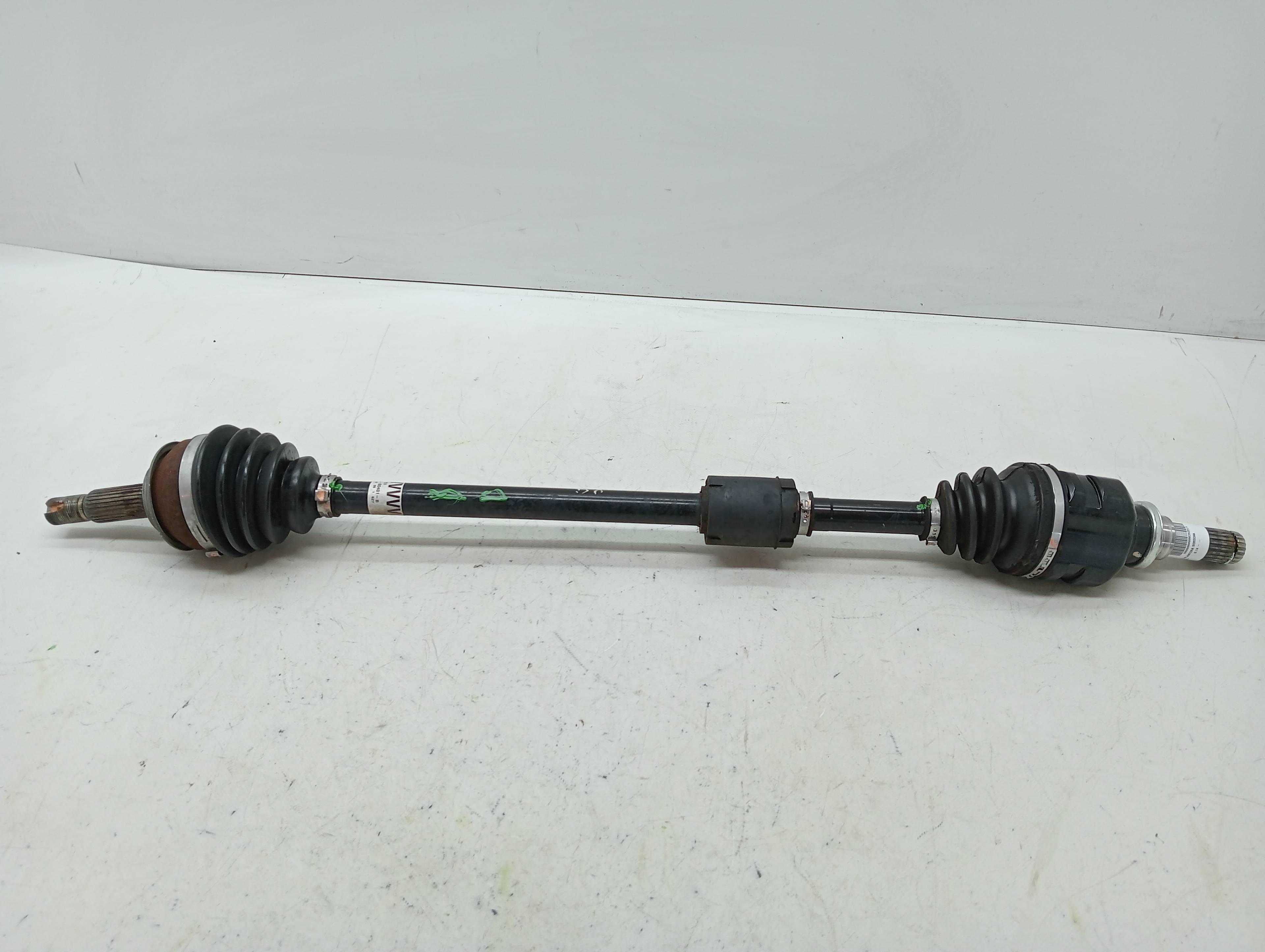 Front right driveshaft TOYOTA YARIS