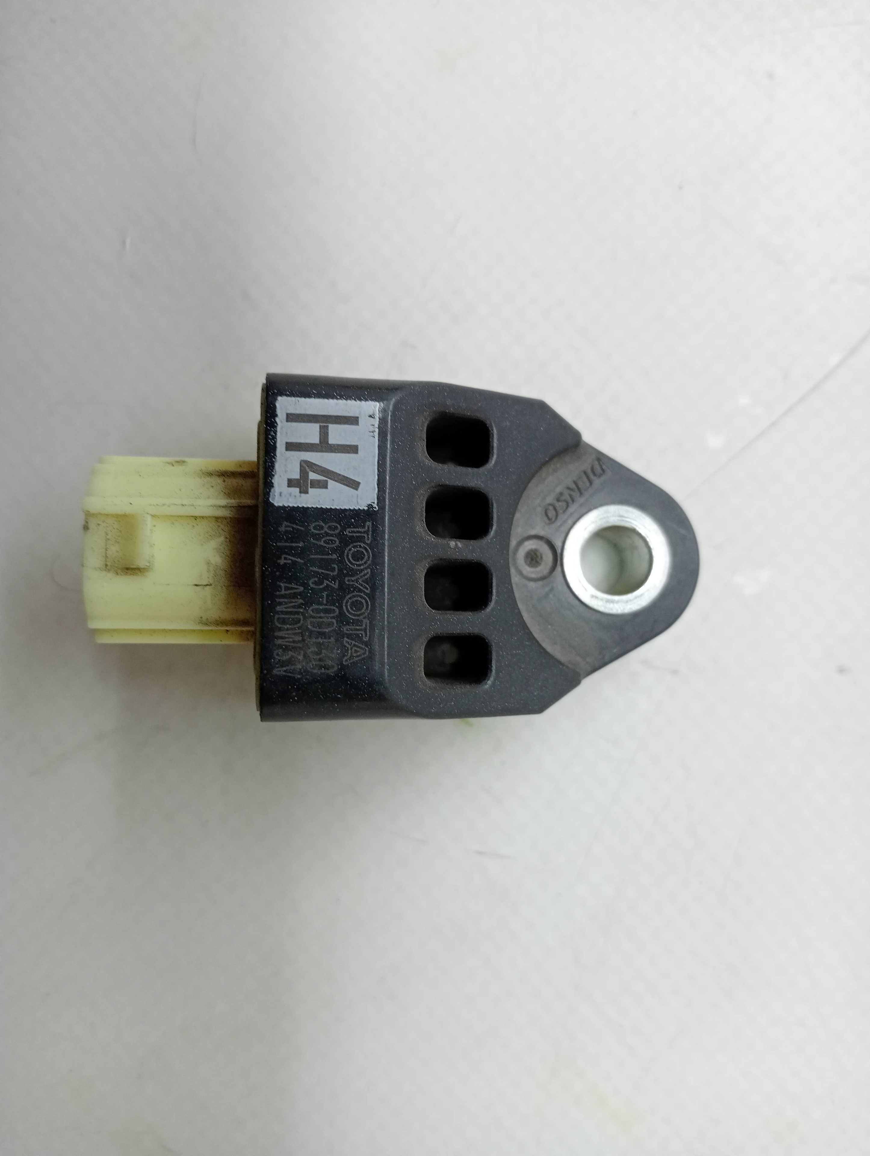 Sensor TOYOTA YARIS