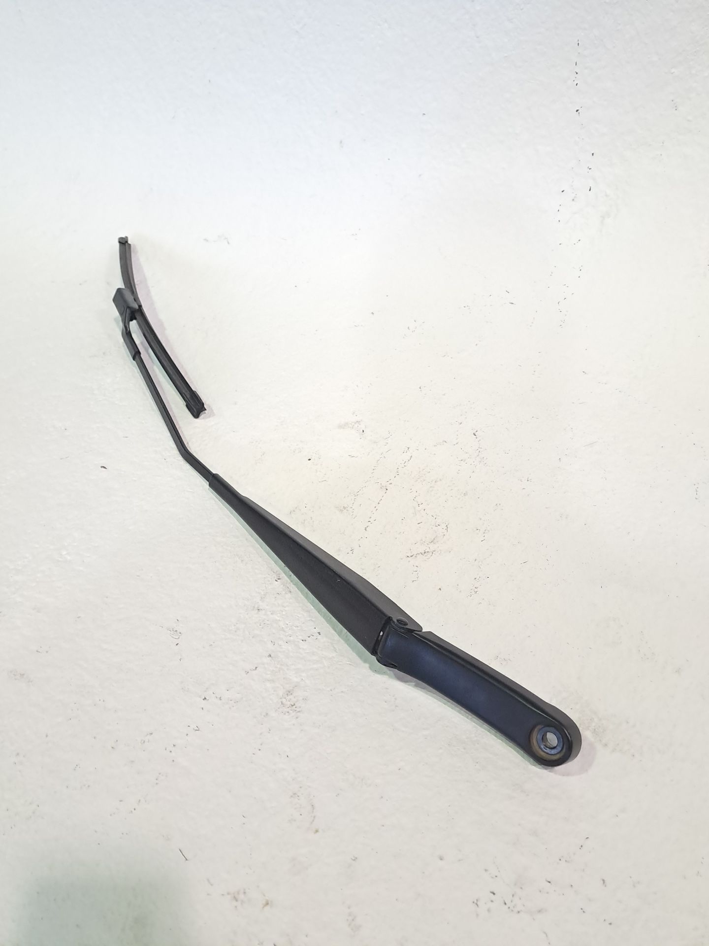 Front Right Wiper Arm SKODA FABIA (PJ3)