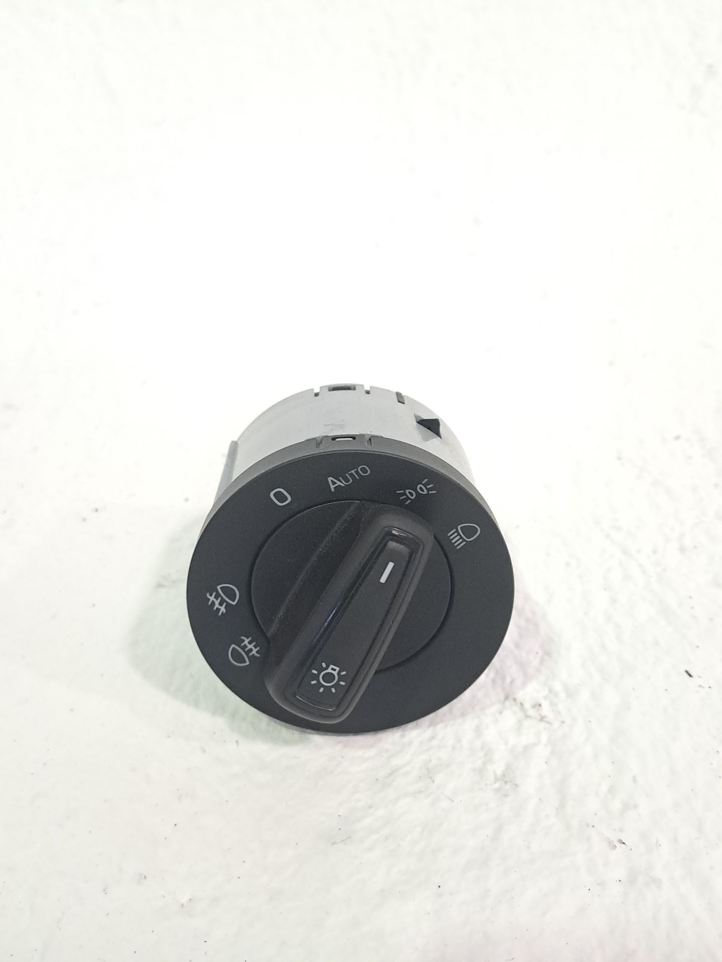 Lichtschalter SKODA FABIA (PJ3)