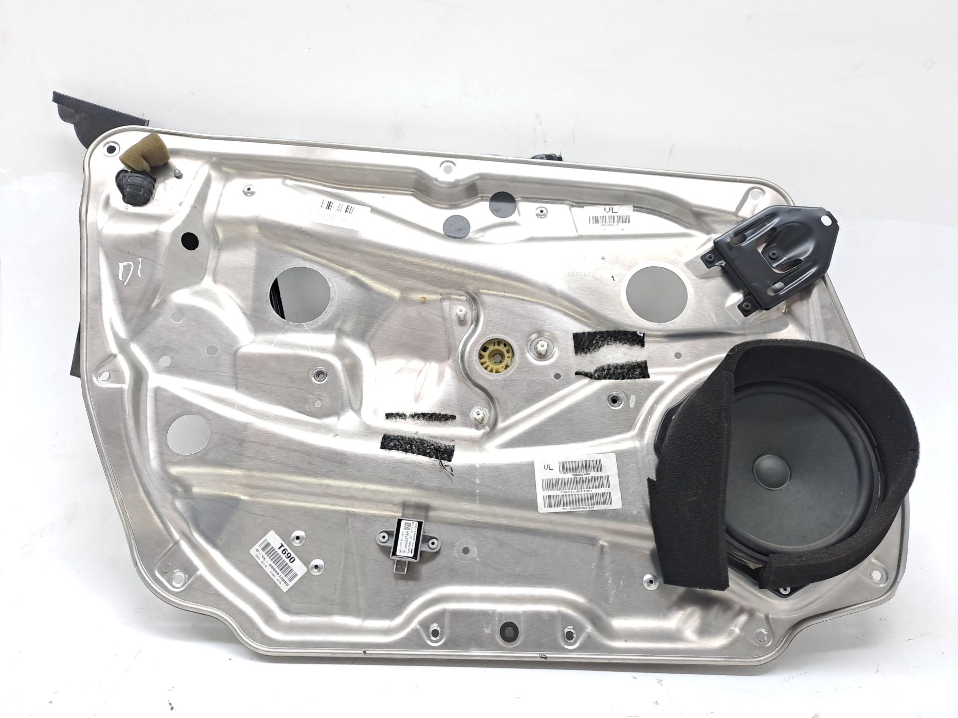 Front left window regulator MERCEDES-BENZ CLASE C (W204)