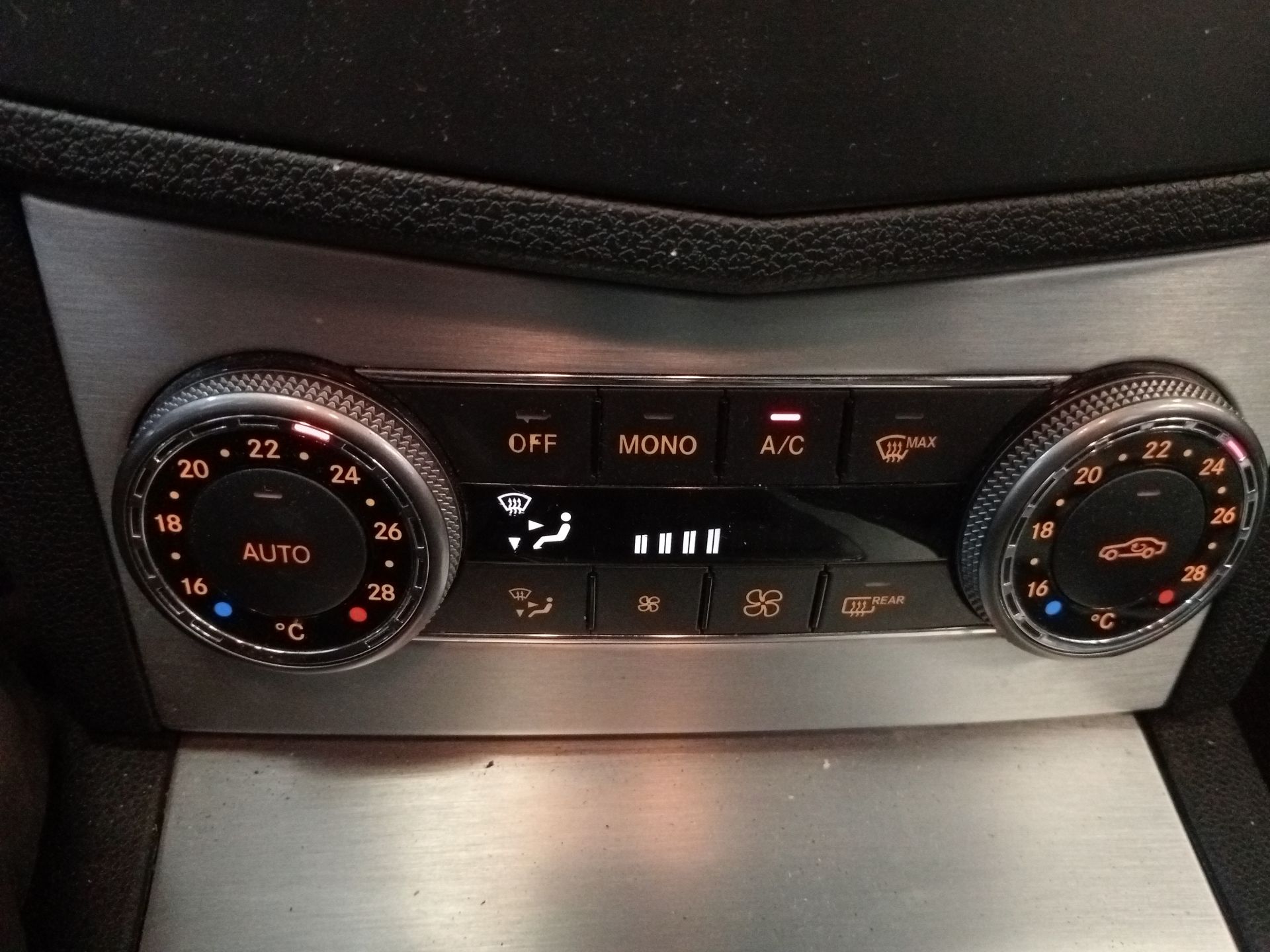 Commande de climatisation MERCEDES-BENZ CLASE C (W204)