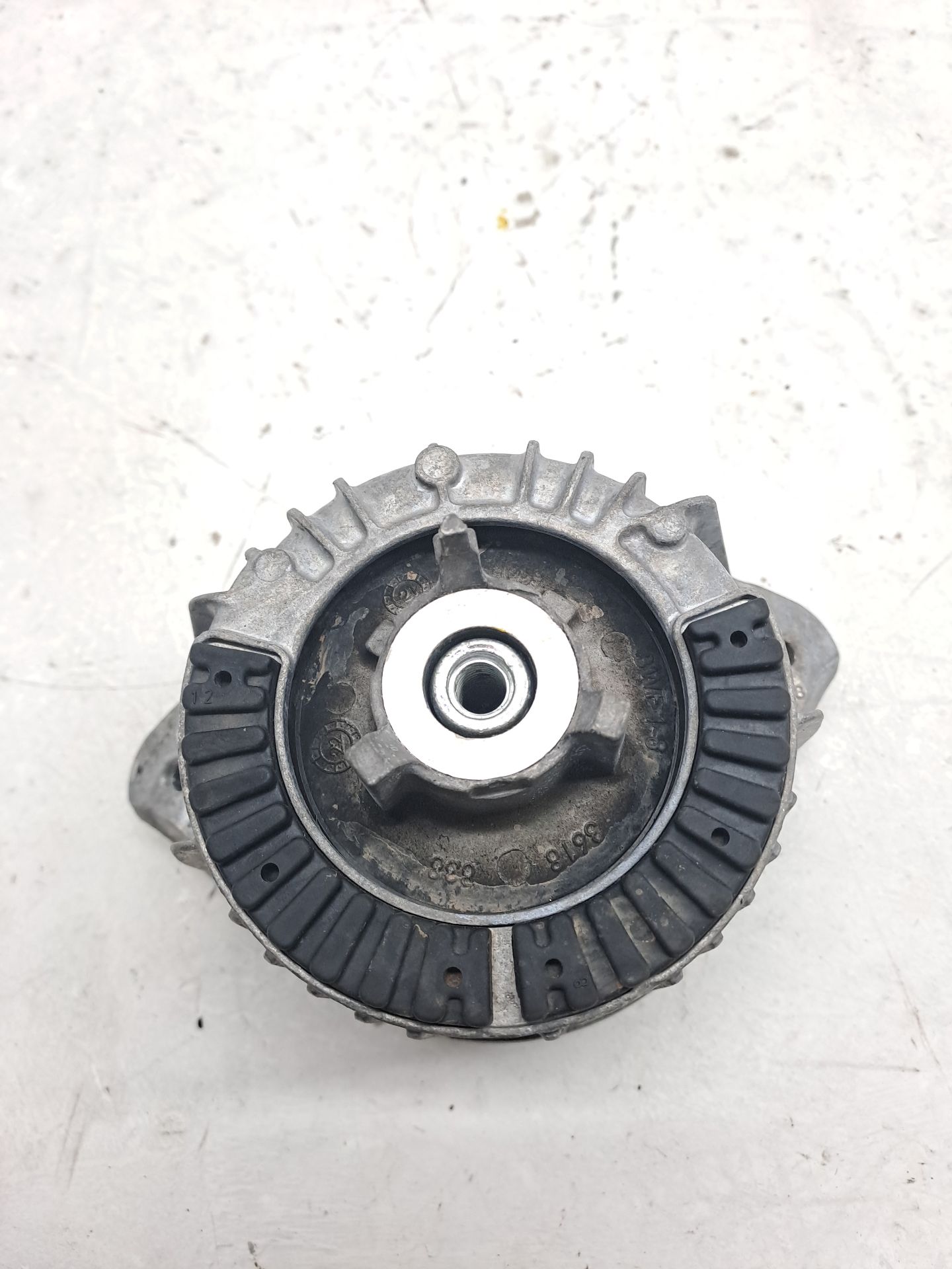 Engine mount MERCEDES-BENZ CLASE C (W204)