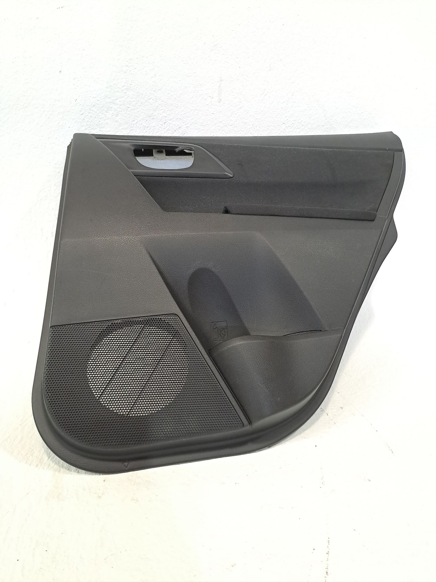 Rear Right Door Trim Panel TOYOTA AURIS