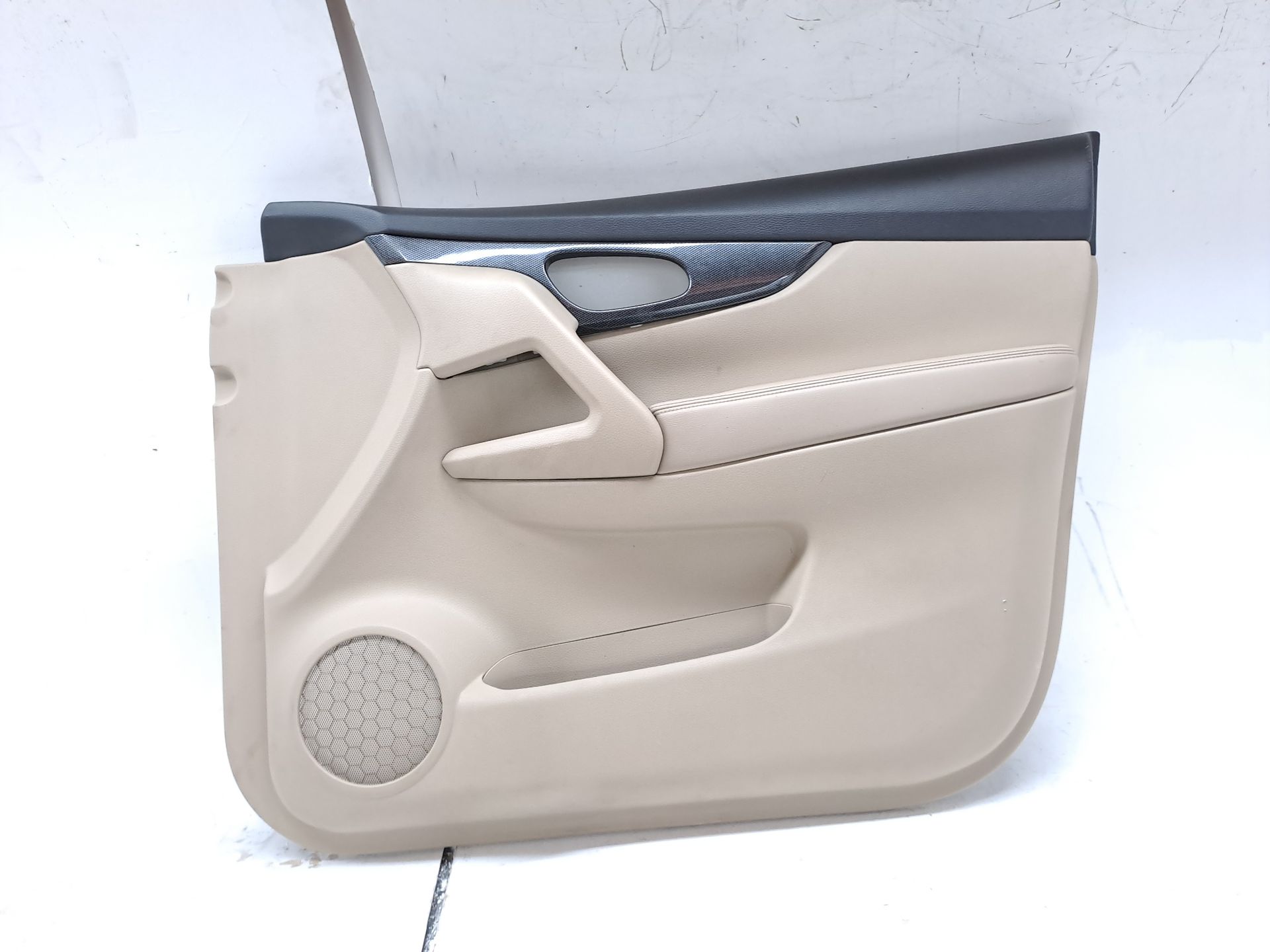 Front Right Door Trim Panel NISSAN X-TRAIL (T32)