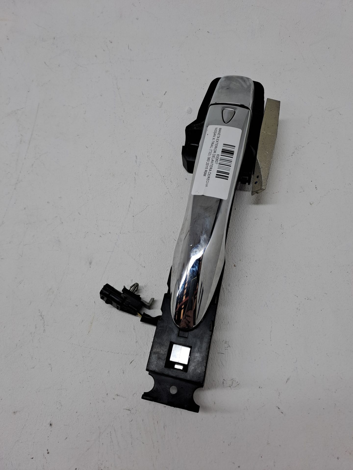 Puxador externo dianteiro direito NISSAN X-TRAIL (T32)