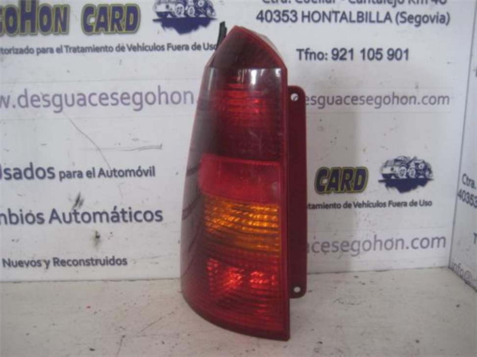 Heckleuchte links FORD FOCUS BERLINA (CAK)