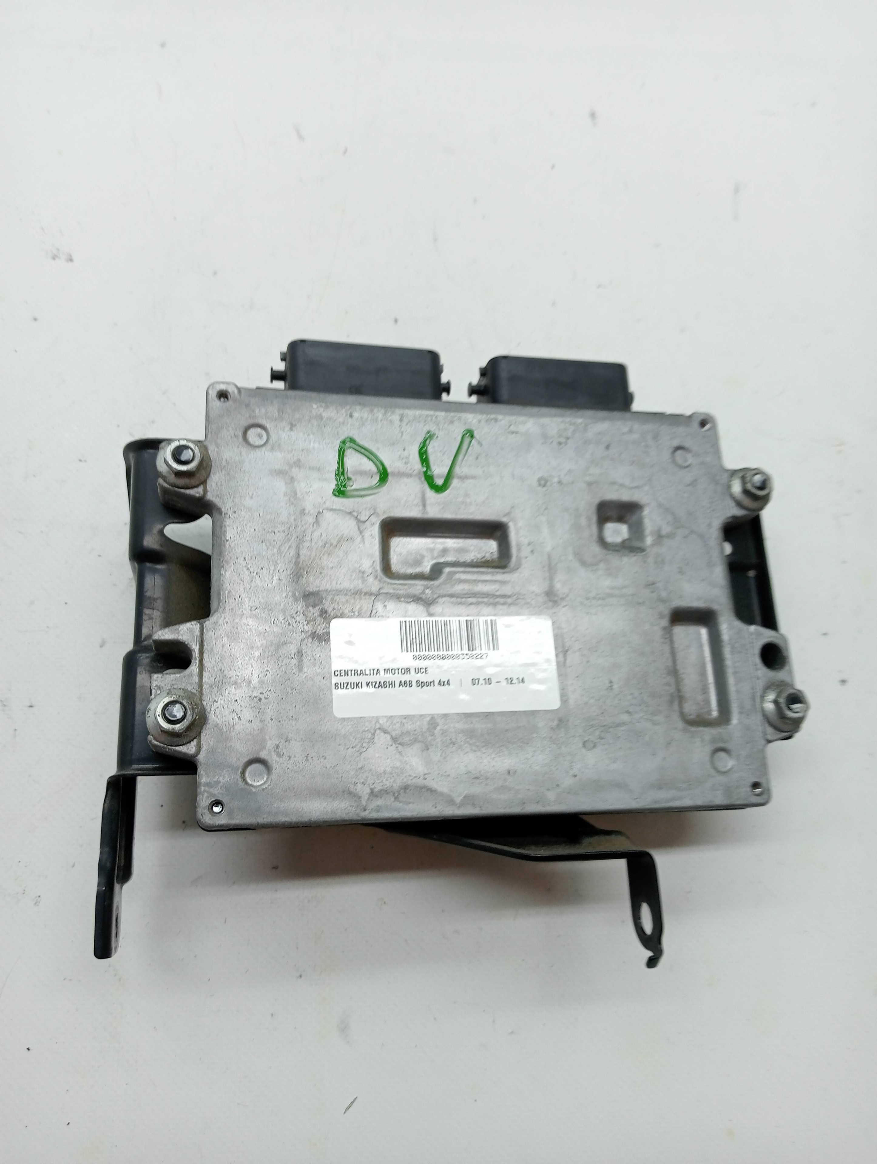 Engine control unit ECU SUZUKI KIZASHI A6B
