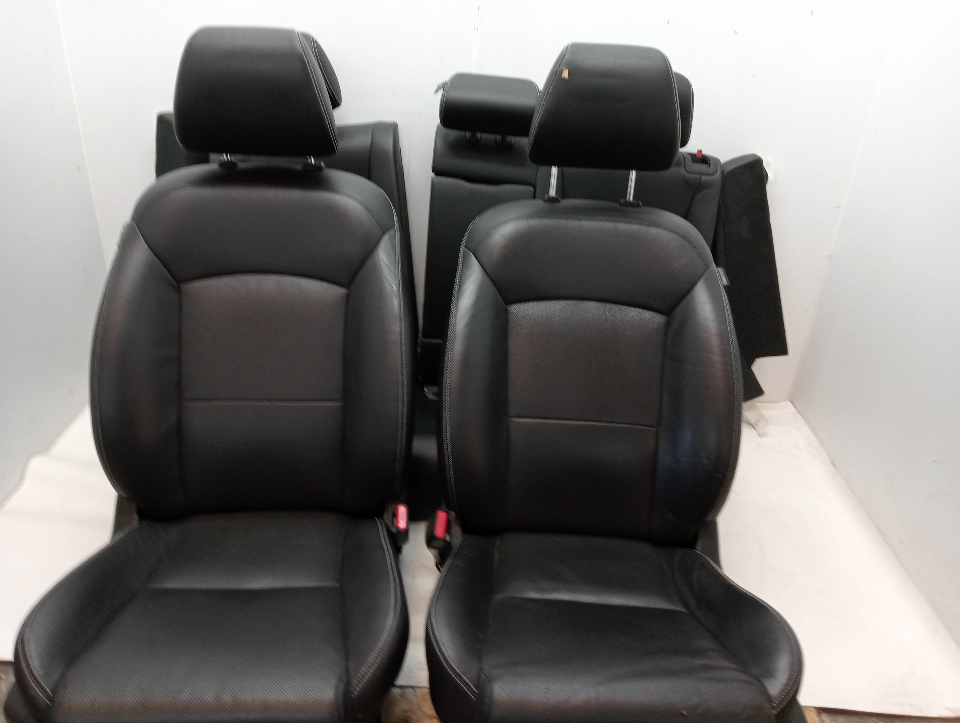 Jogo bancos completo SUZUKI KIZASHI A6B