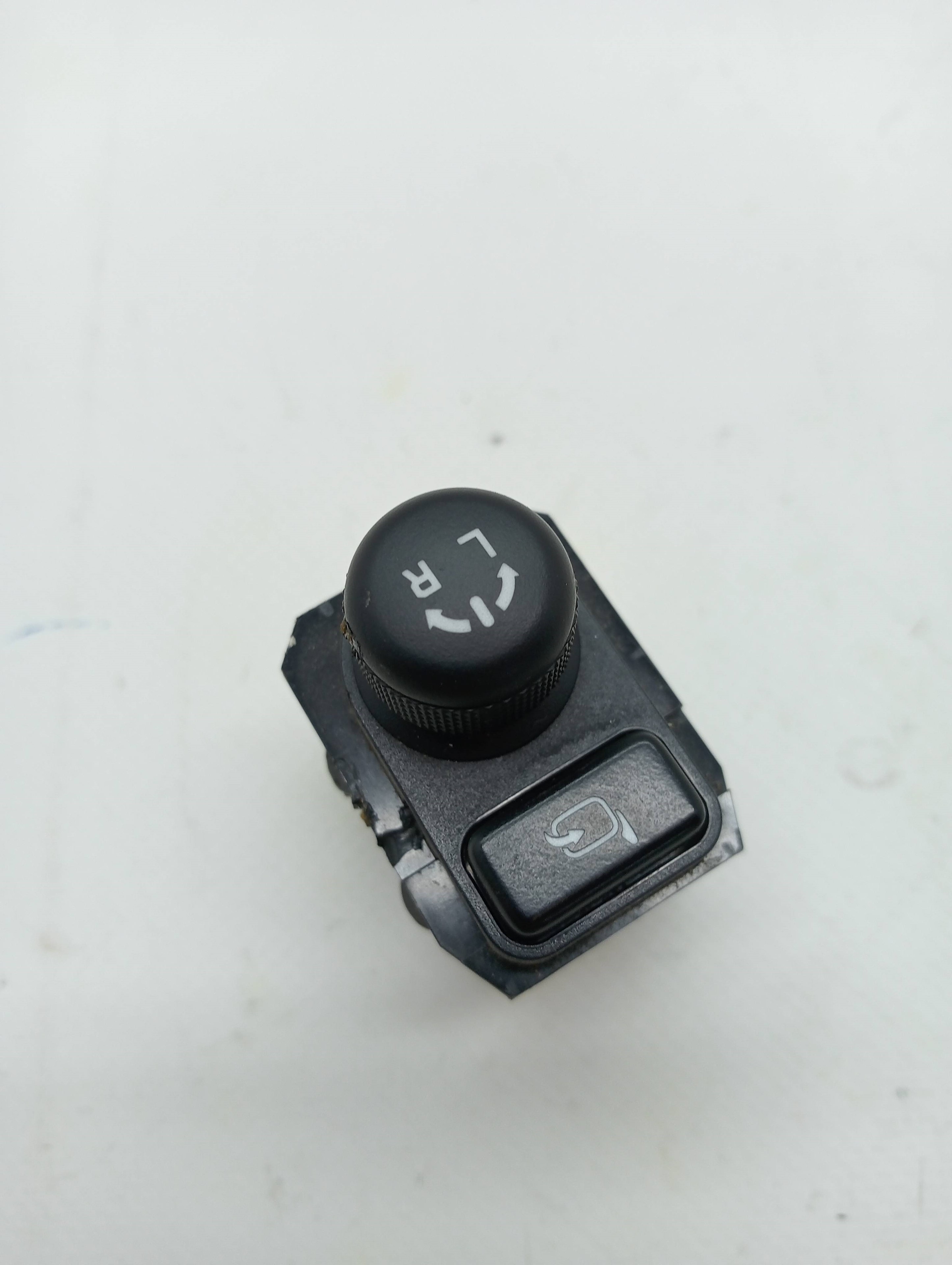 Mirror Switch SUZUKI KIZASHI A6B