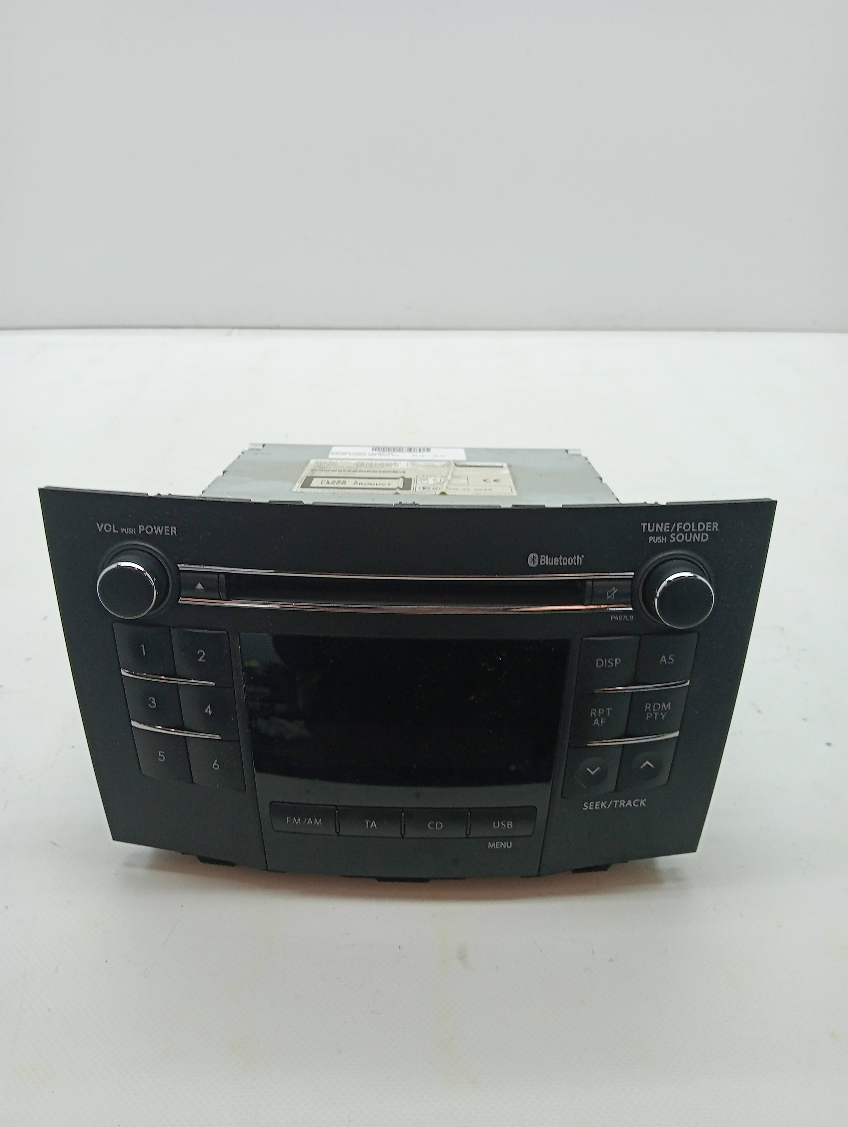 Audiosystem / CD-Radio SUZUKI KIZASHI A6B