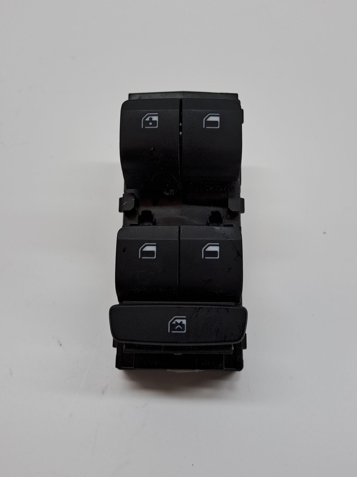 Front Left Window Switch HYUNDAI I10