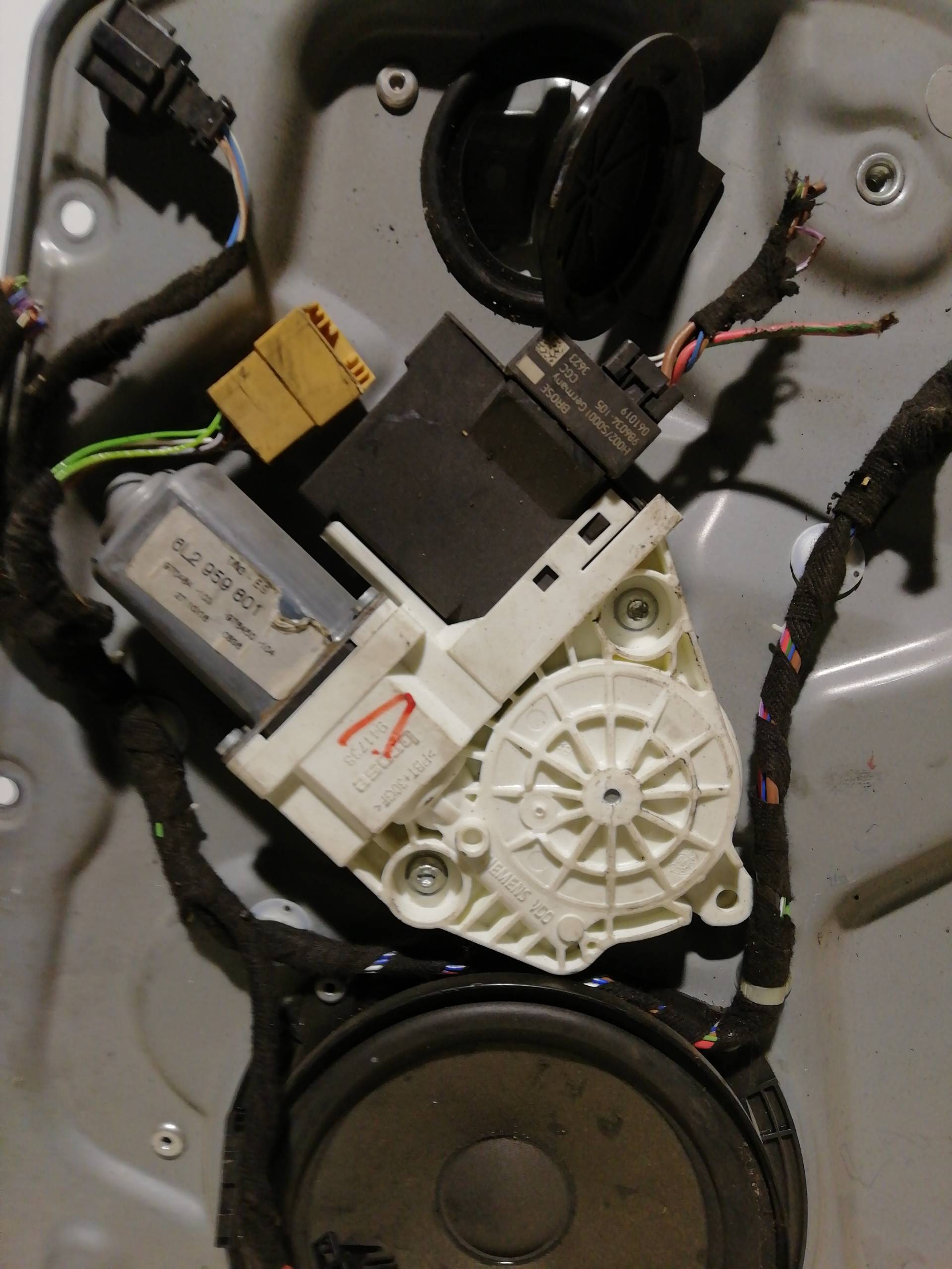 Front right window regulator SEAT IBIZA (6L1)