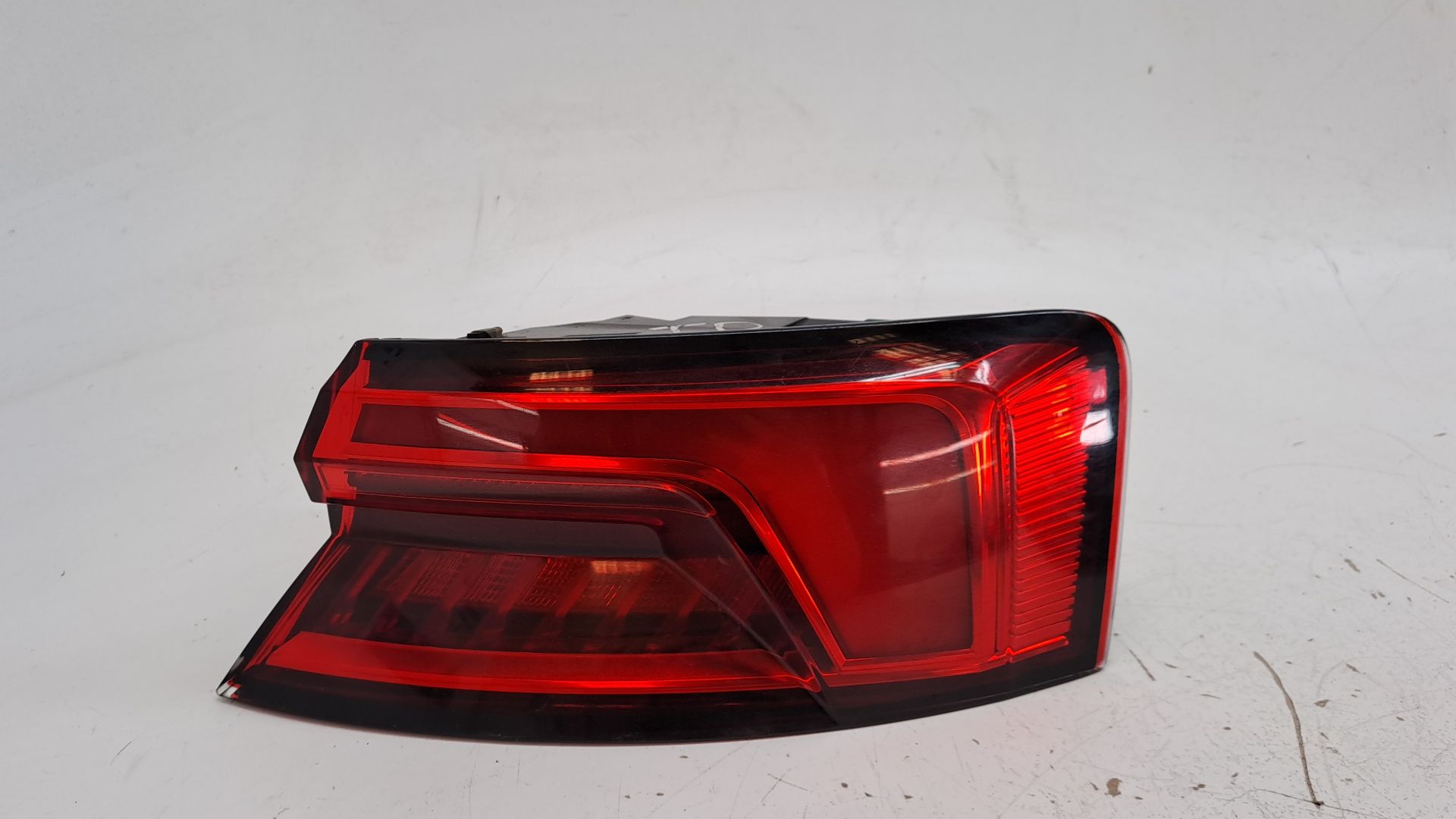 Heckleuchte rechts AUDI A5 SPORTBACK (F5A)