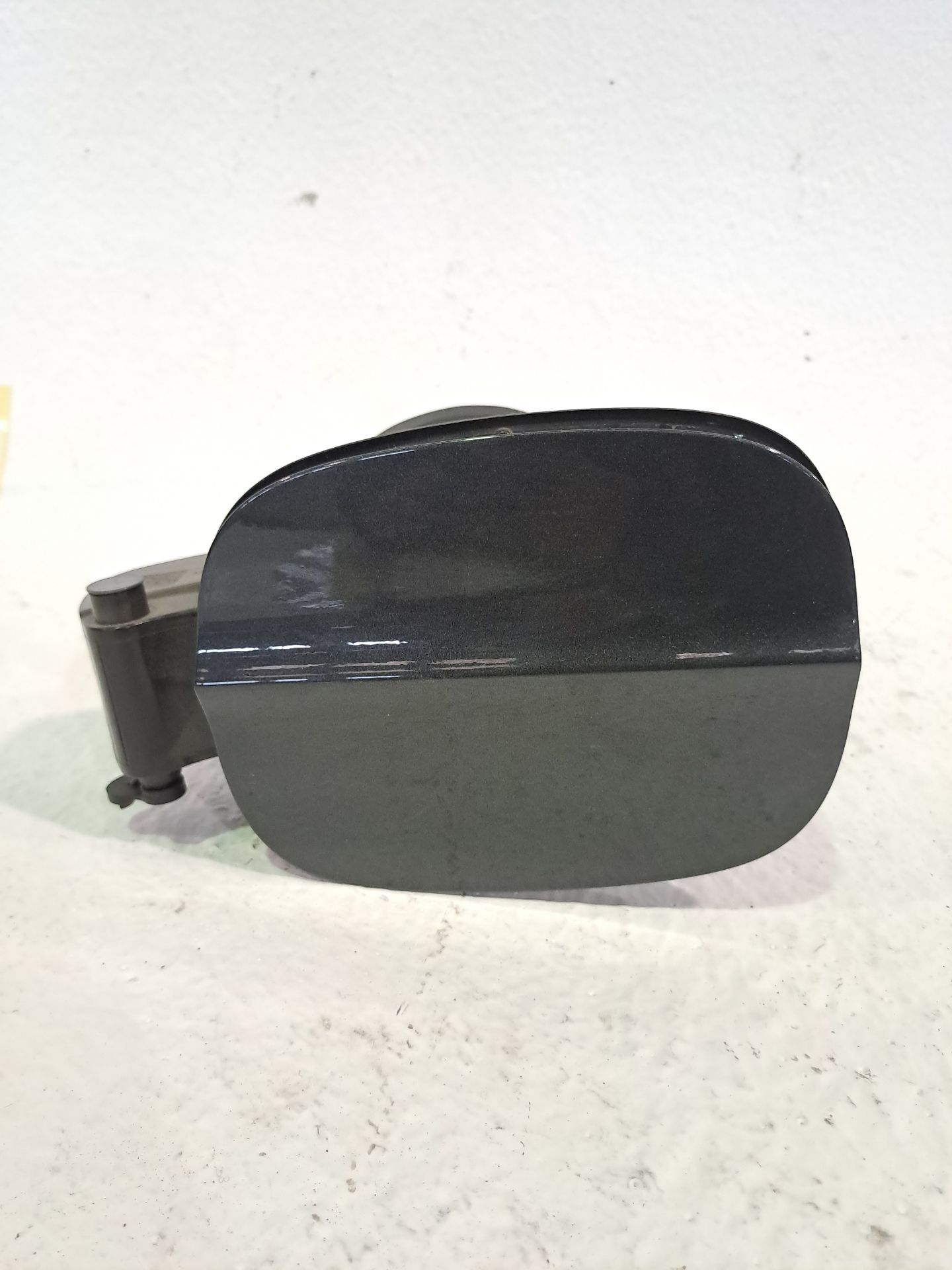 Trappe carburant extérieure FORD MONDEO TURN.