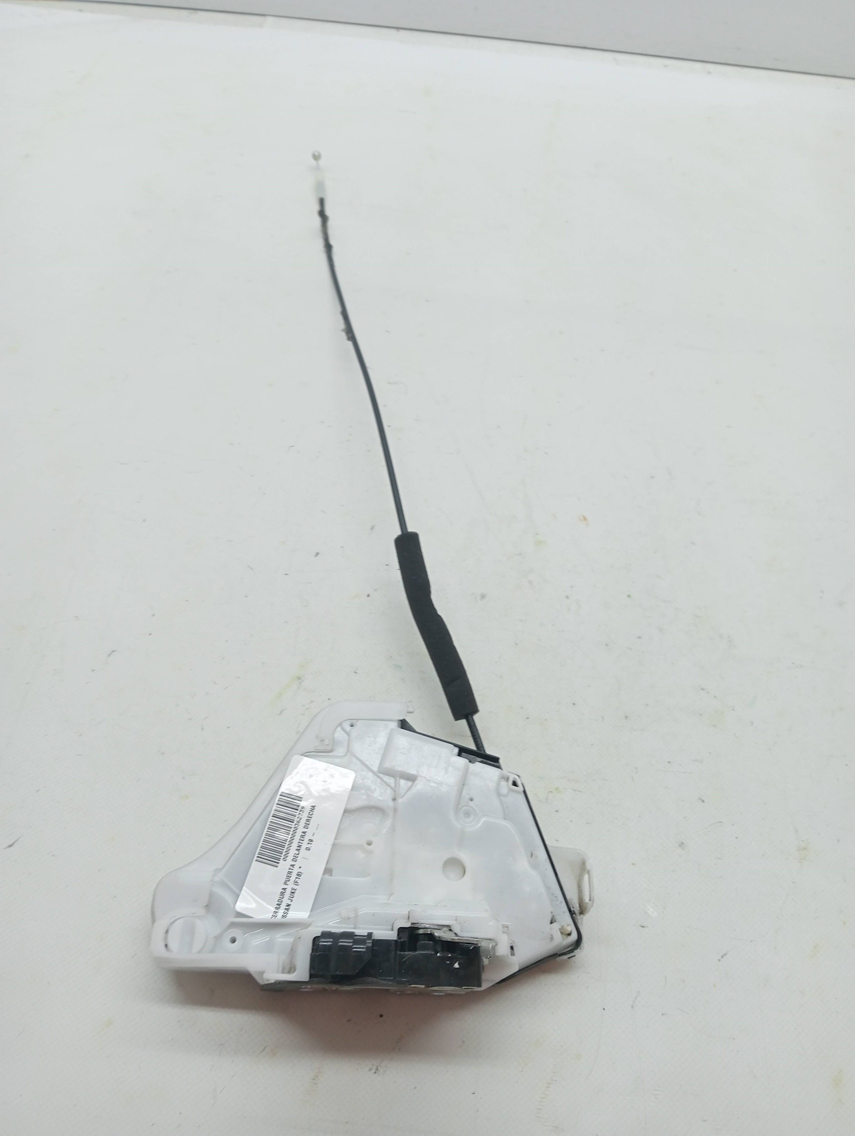 Front right door lock NISSAN JUKE (F16)