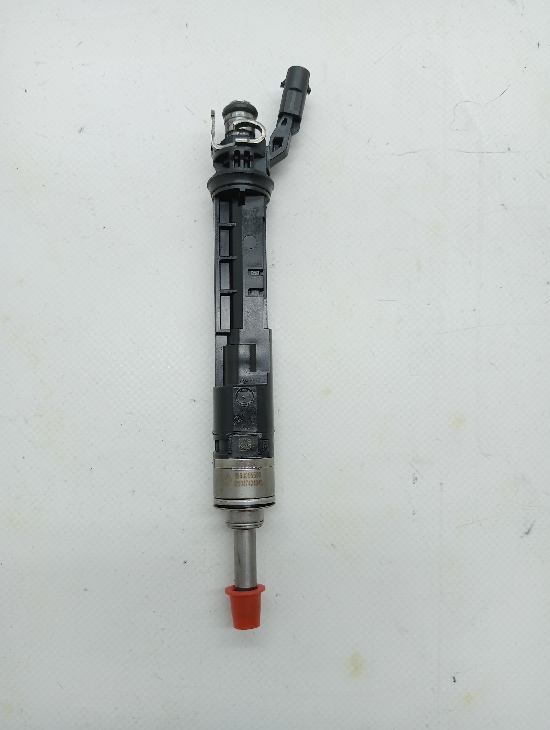 Injector NISSAN JUKE (F16)