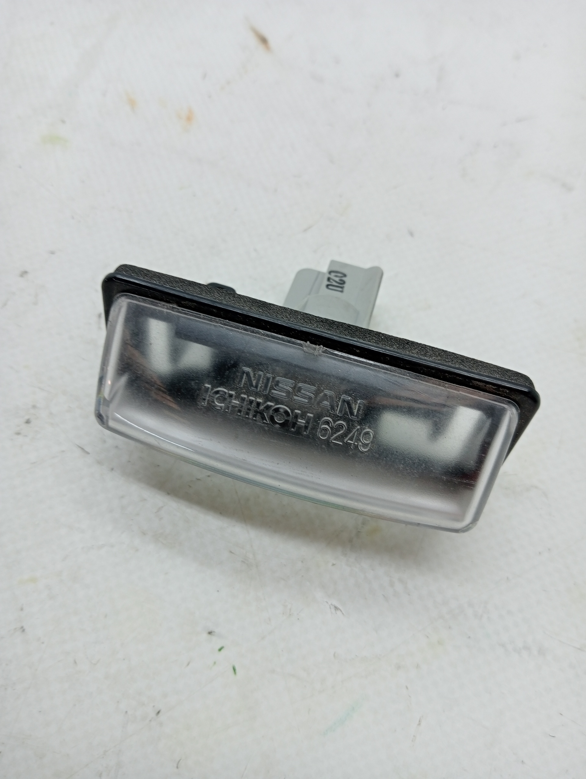 Luz da matrícula NISSAN JUKE (F16)
