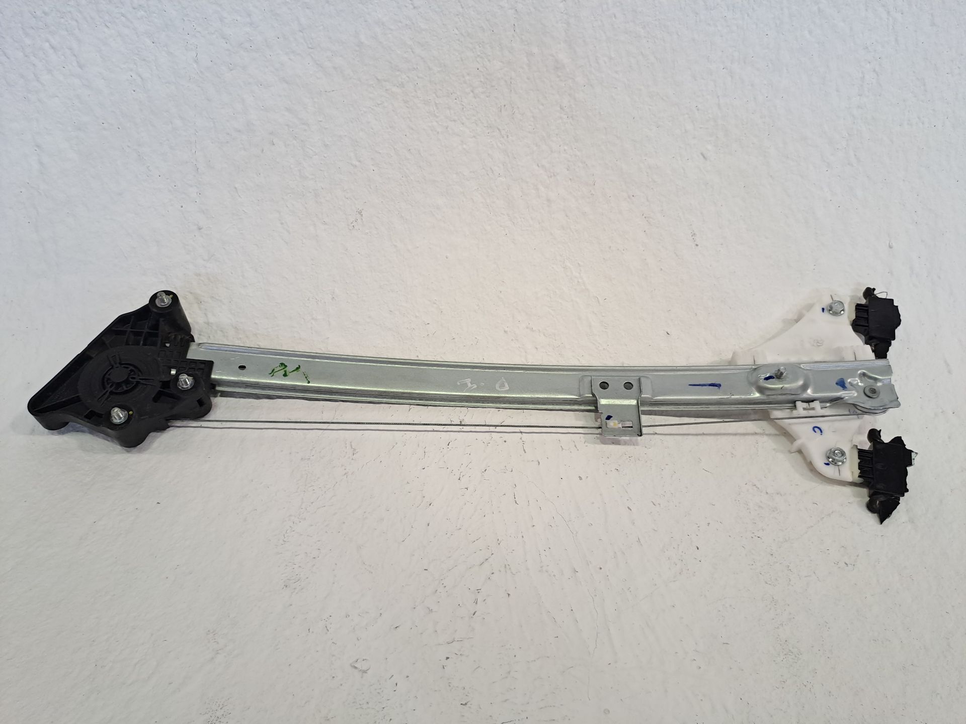 Fensterheber vorne links HYUNDAI BAYON