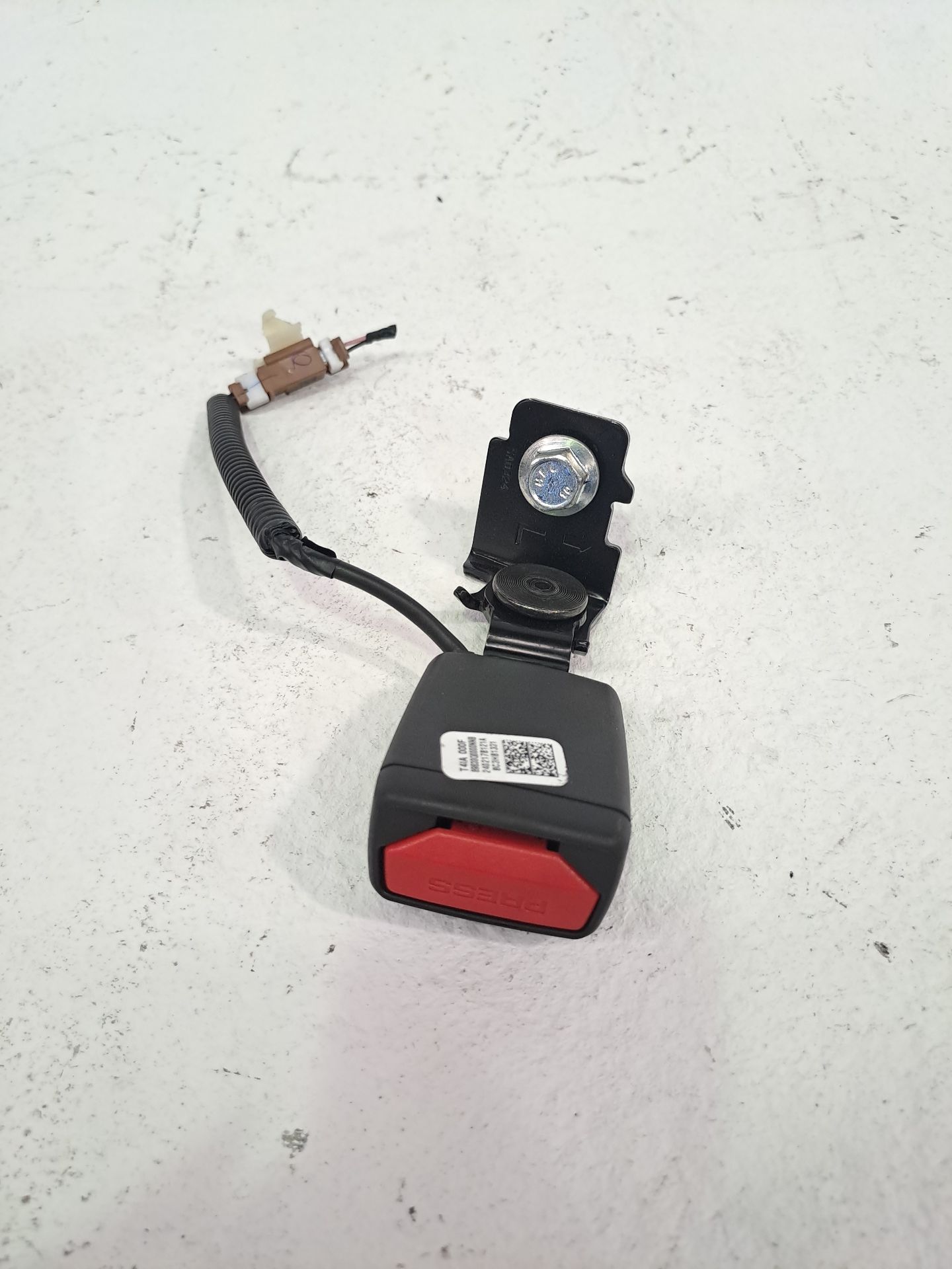 Gurtstraffer hinten links HYUNDAI BAYON